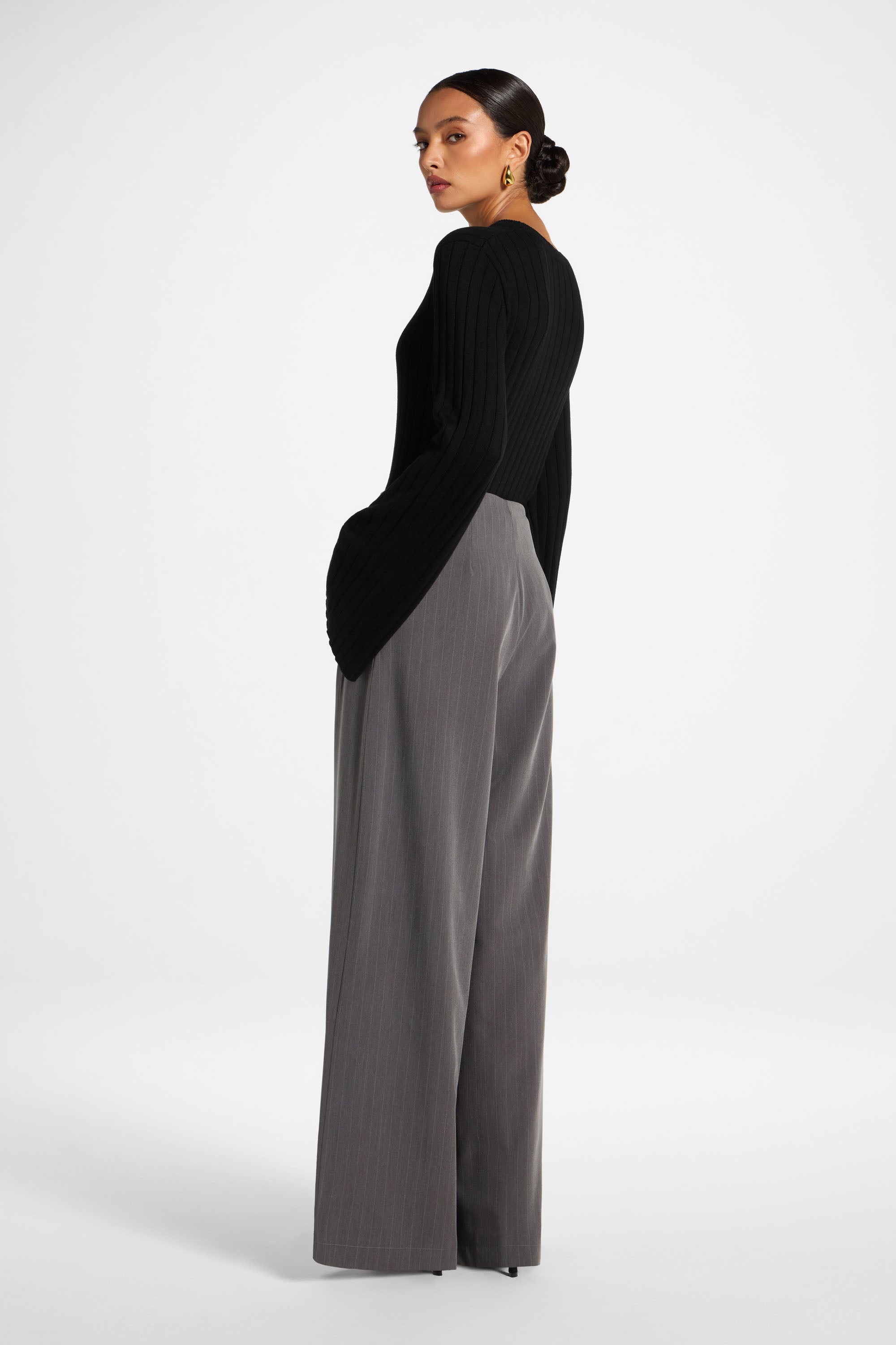 Stripe Pleat Wide Leg Pant - Charcoal
