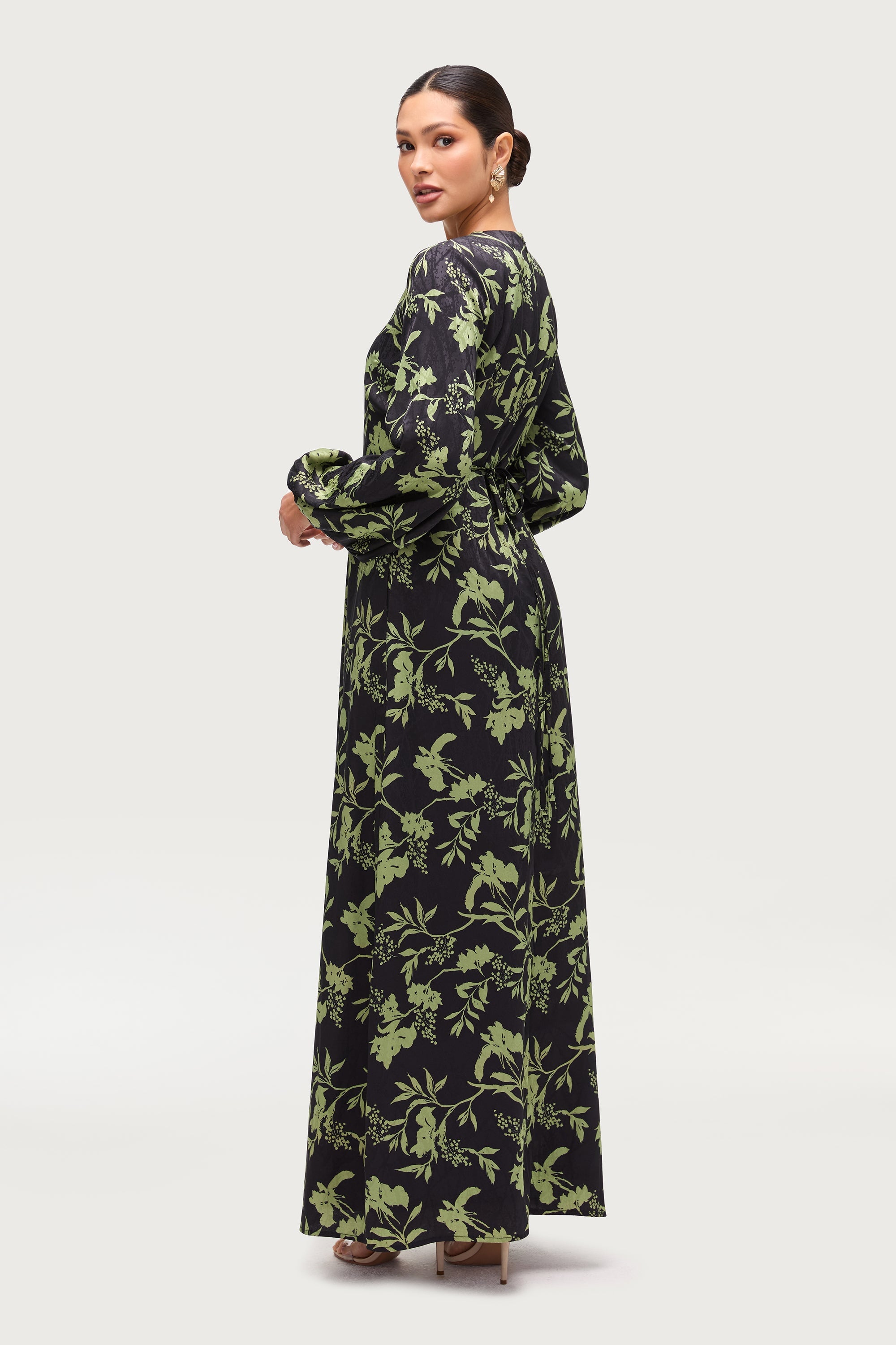 Adila Printed Maxi Dress - Midnight Green Dresses Veiled