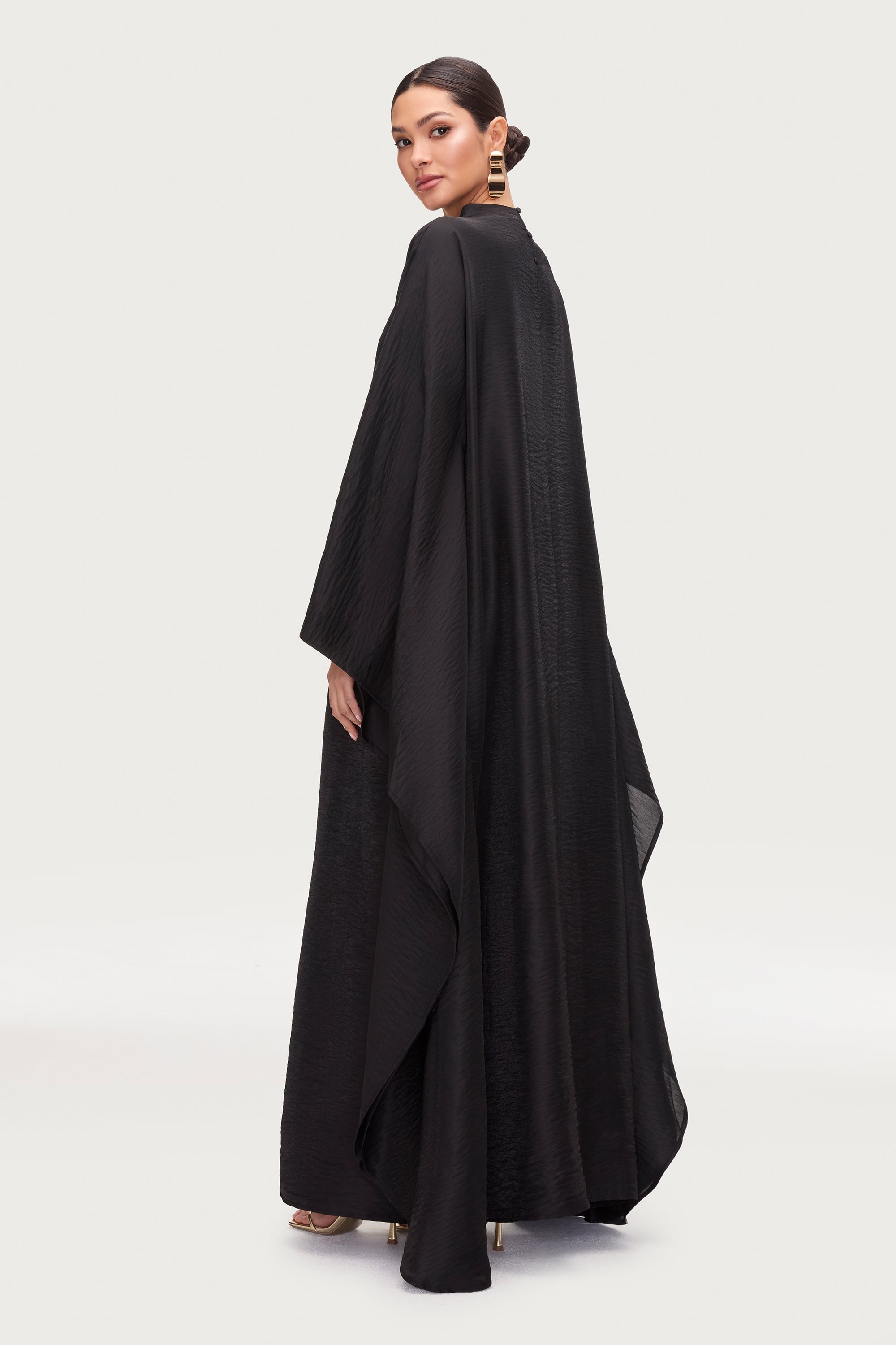 Alia Butterfly Inner Tie Abaya Dress - Black Abayas Veiled