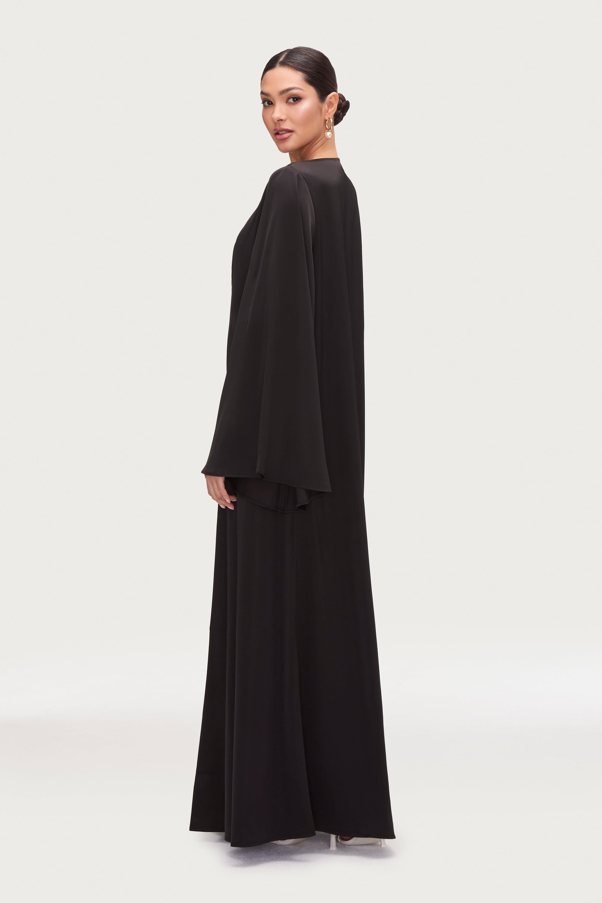 Arwa Flare Sleeve Open Abaya - Black Abayas Veiled