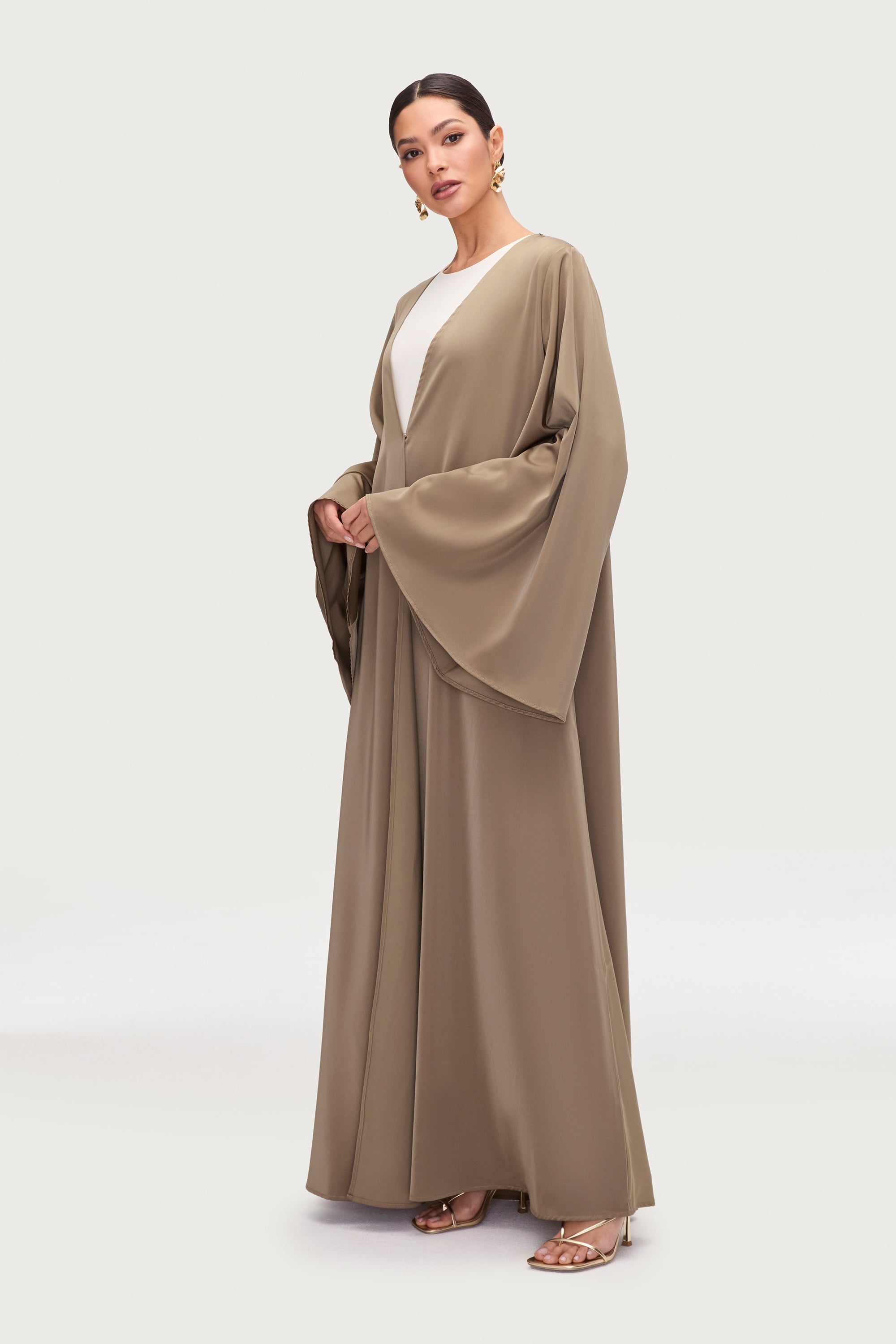 Arwa Flare Sleeve Open Abaya - Desert Sage Abayas Veiled