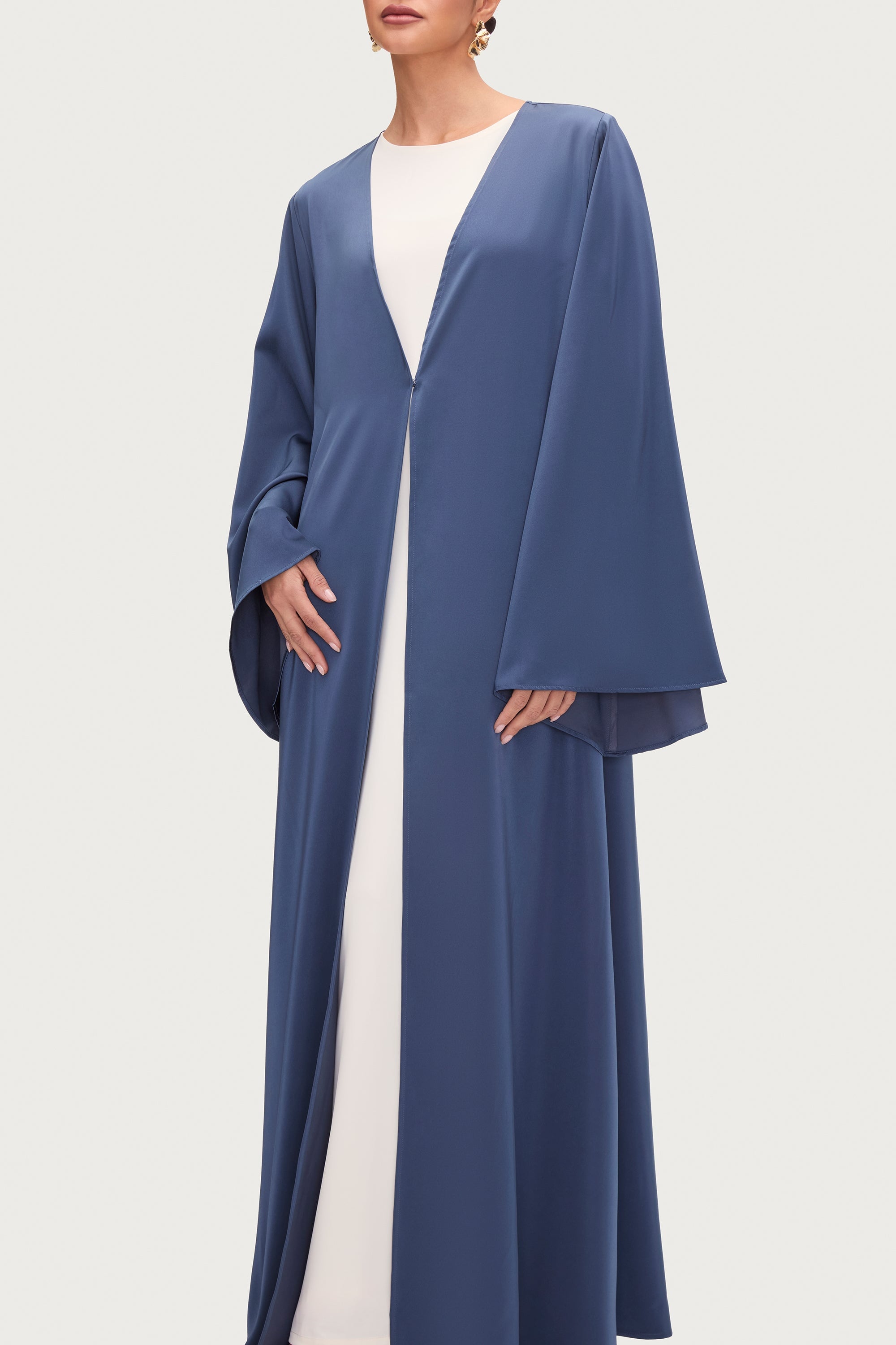 Arwa Flare Sleeve Open Abaya - Layl Abayas Veiled