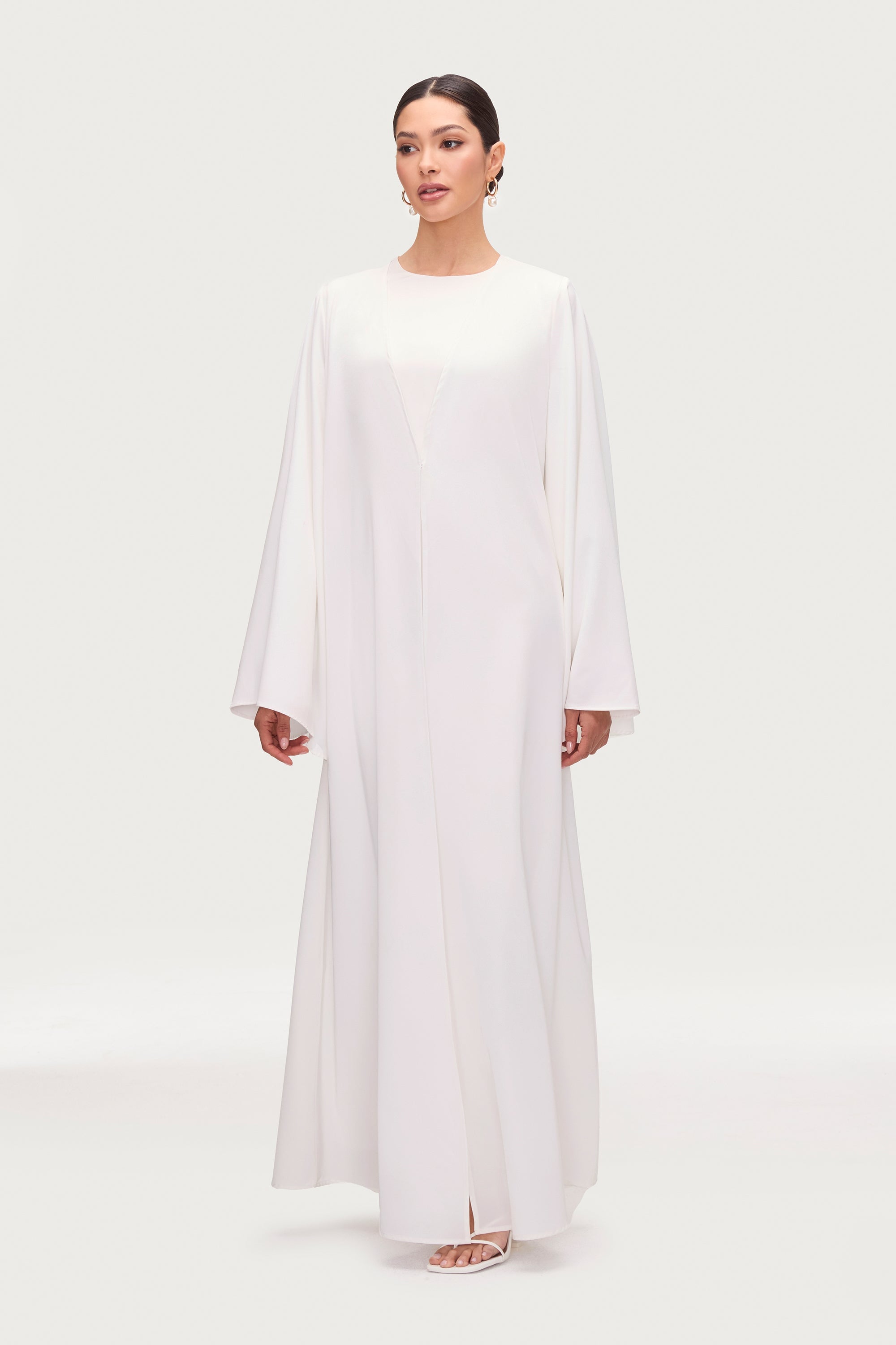 Arwa Flare Sleeve Open Abaya - White Abayas Veiled