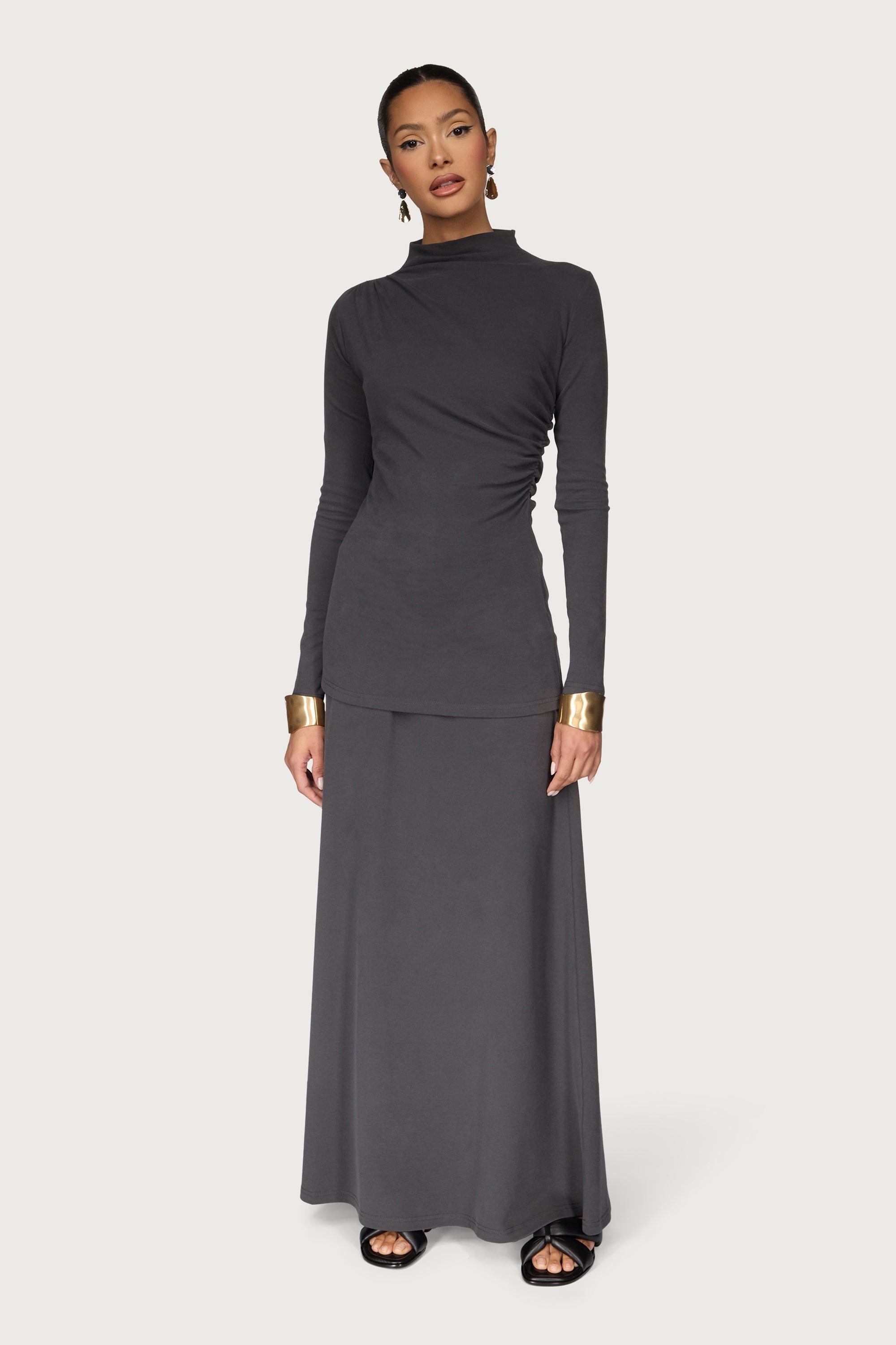 Asymmetric Ribbed Top - Iron Abayas Veiled