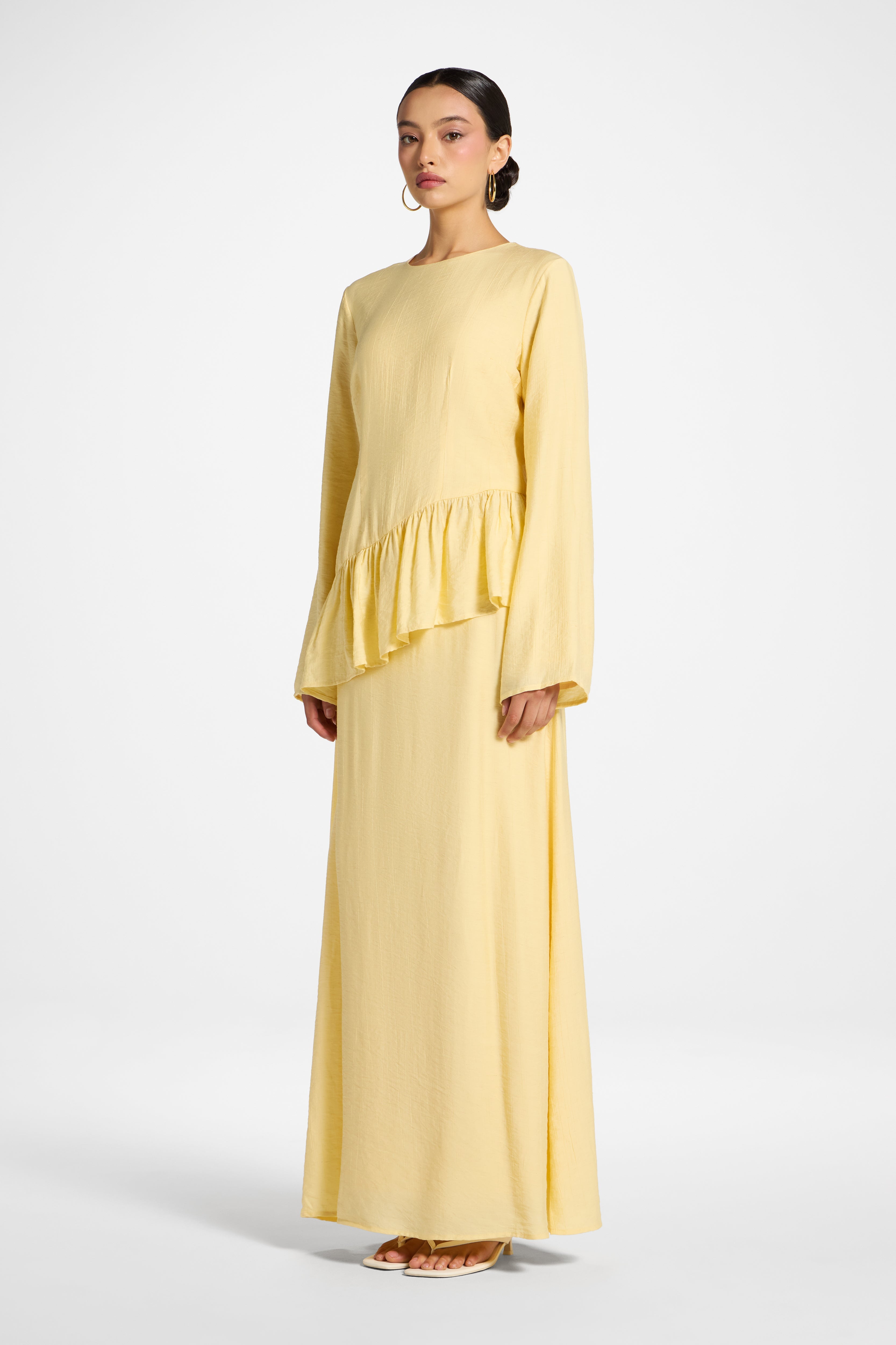 Asymmetric Textured Ruffle Top - Banana Abayas Veiled