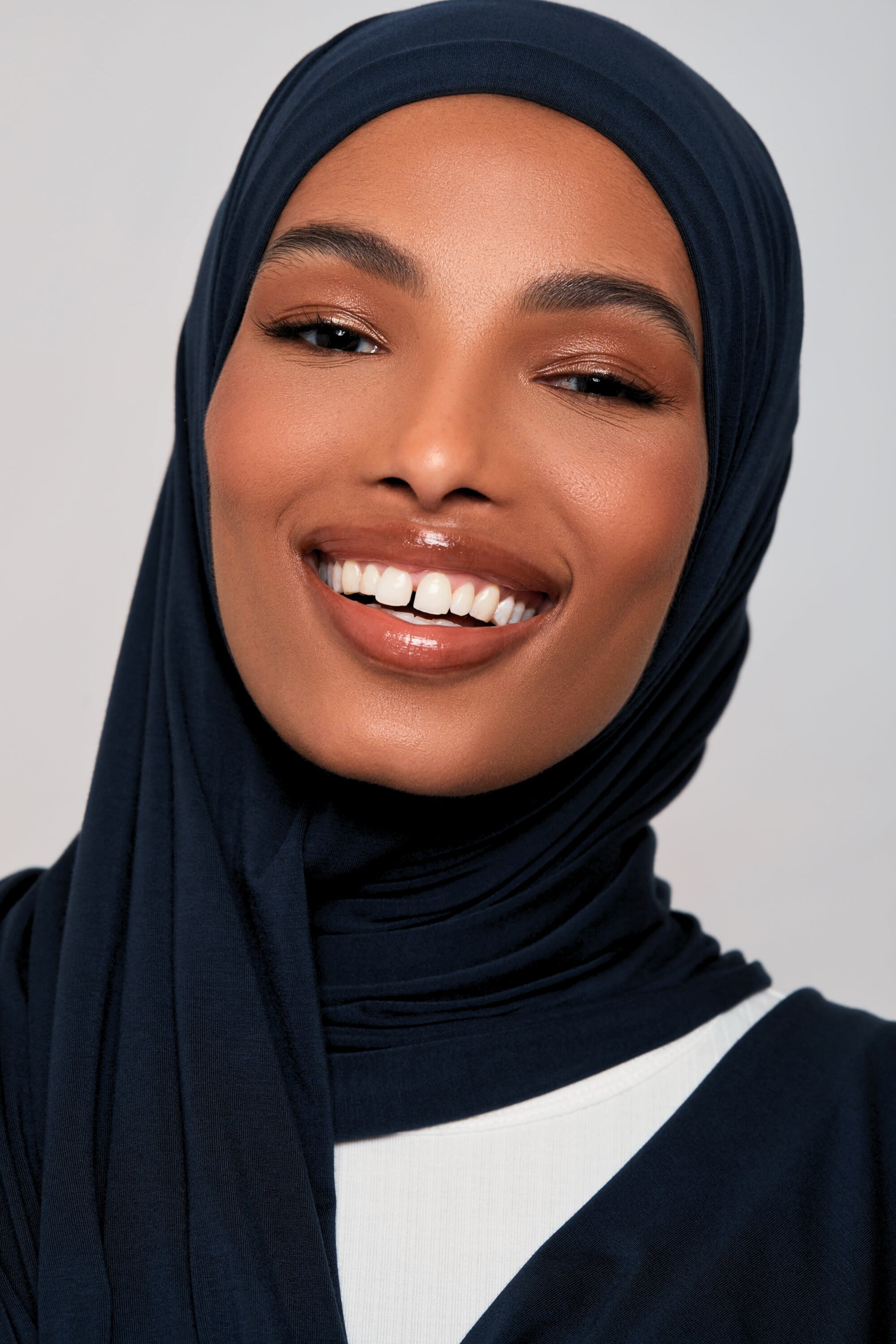 Bamboo Jersey Hijab - Navy Hijabs Veiled