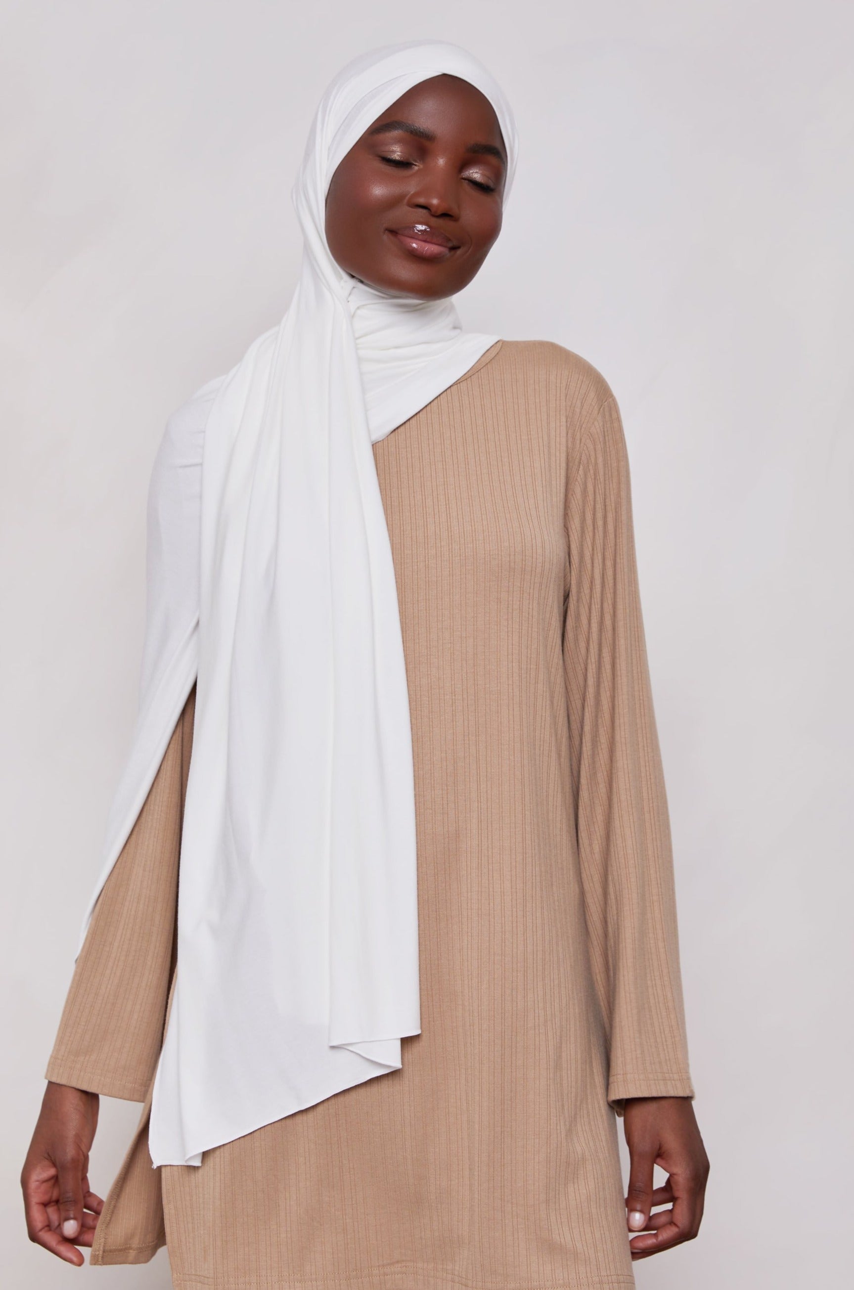 Bamboo Jersey Hijab - White Veiled
