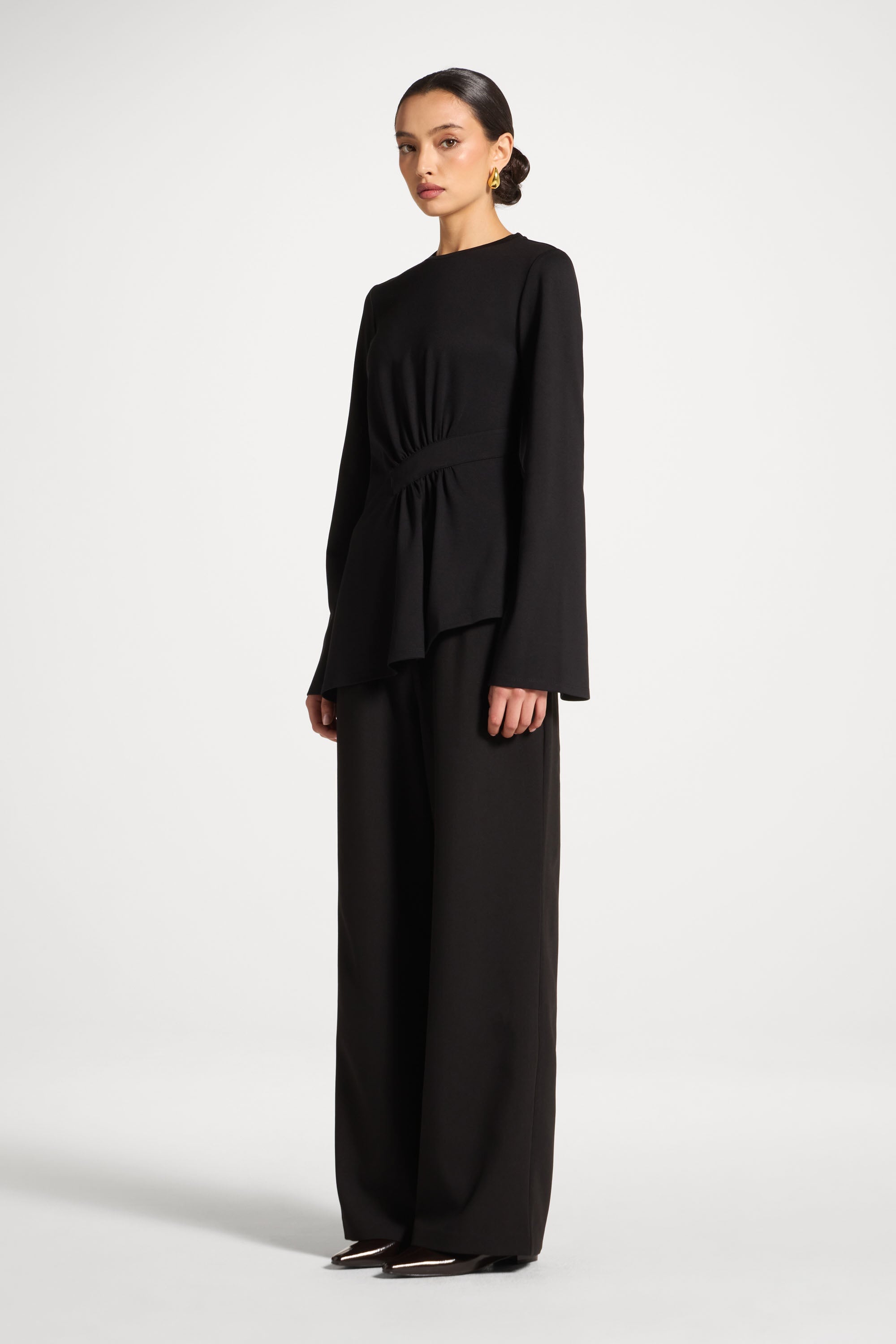 Black Asymmetric Top Abayas Veiled