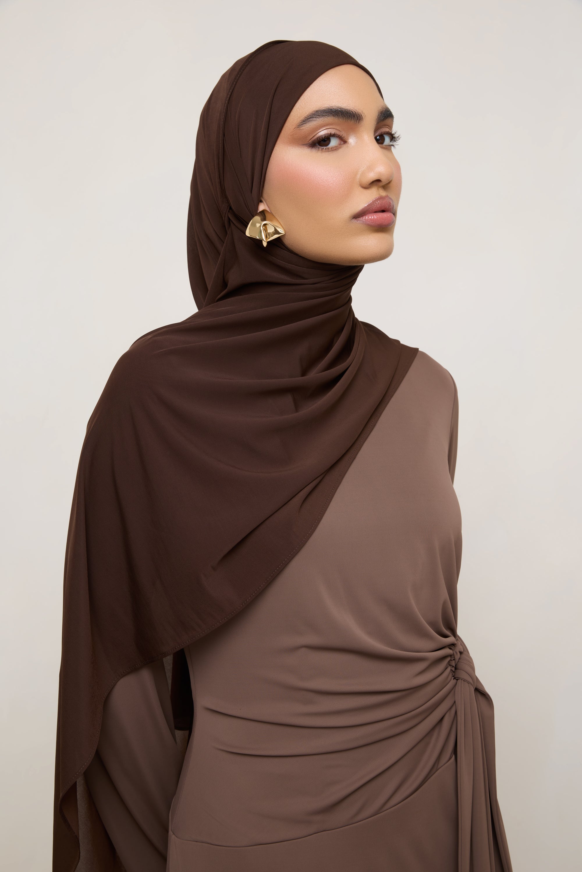 Chiffon Jersey Hijab - Espresso Hijabs Veiled