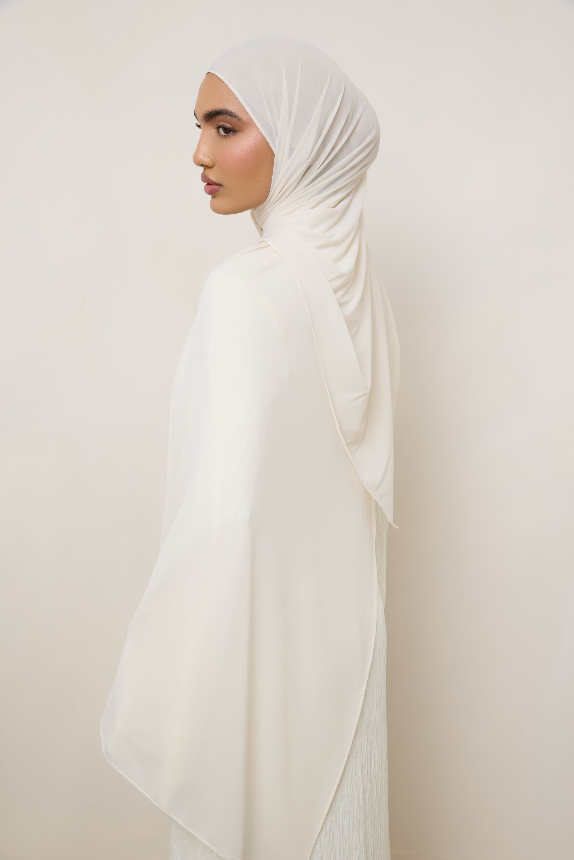 Chiffon Jersey Hijab - Vanilla Hijabs Veiled