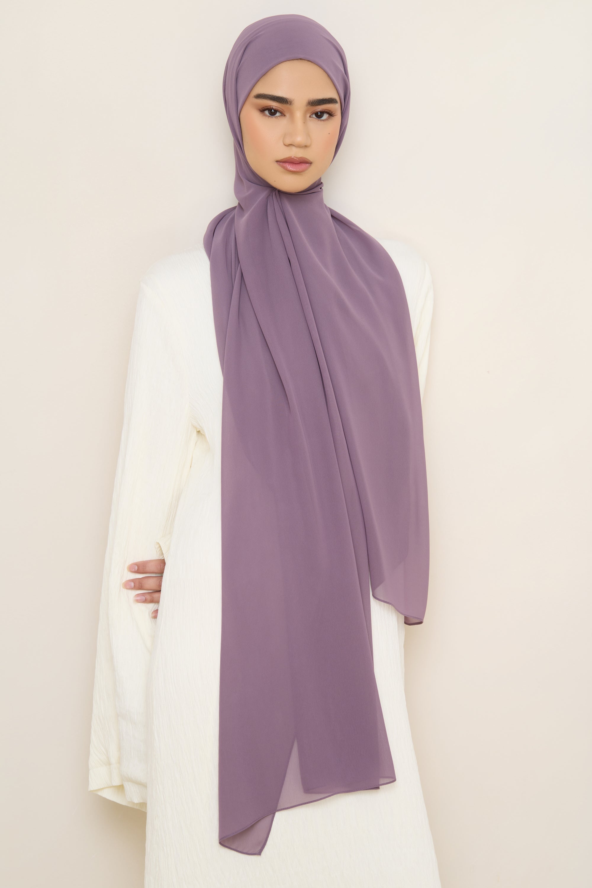 Chiffon LITE Hijab - Black Plum Hijabs Veiled
