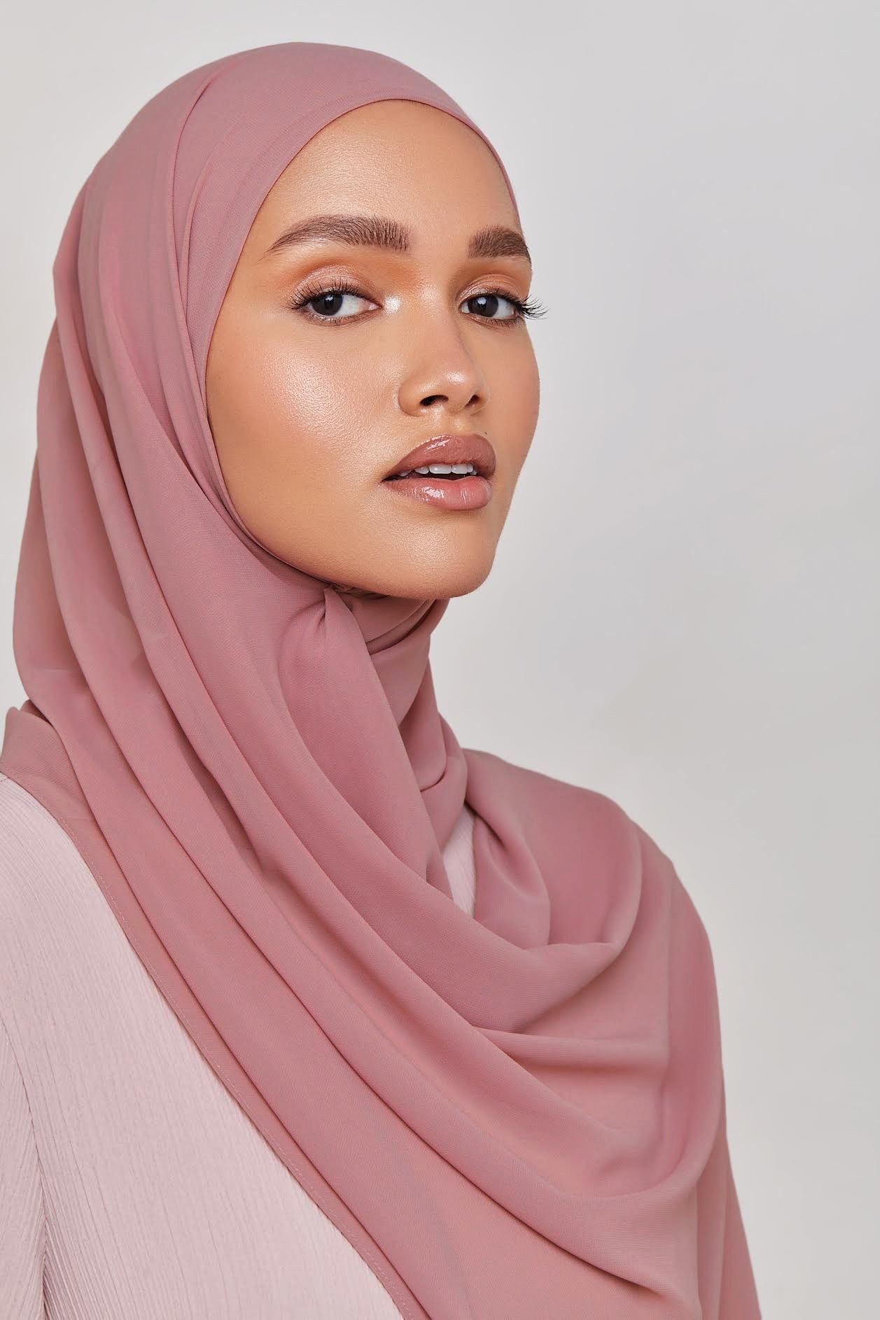 Chiffon LITE Hijab - Dusty Rose Hijabs Veiled