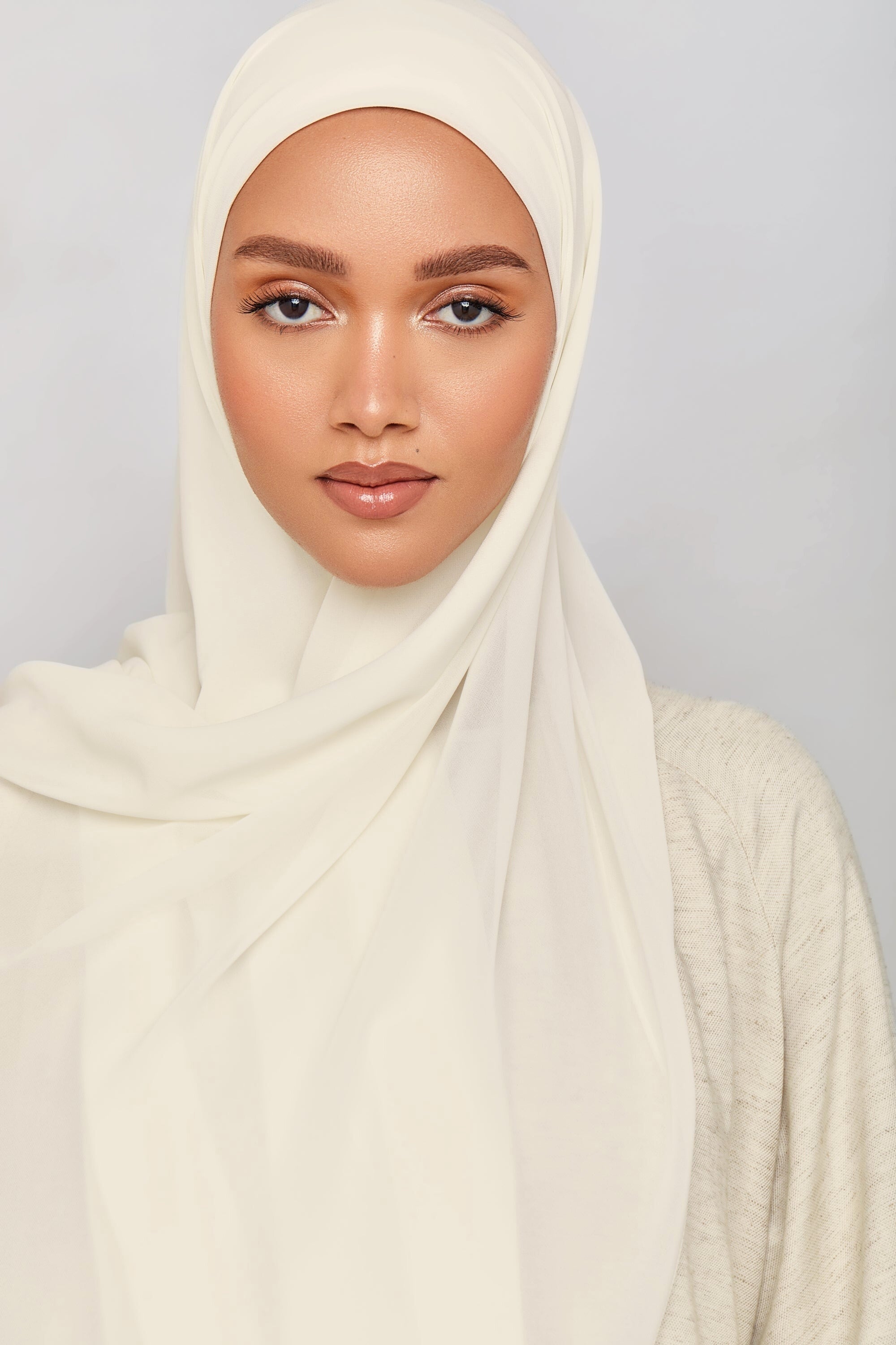Chiffon LITE Hijab - Off White Hijabs Veiled