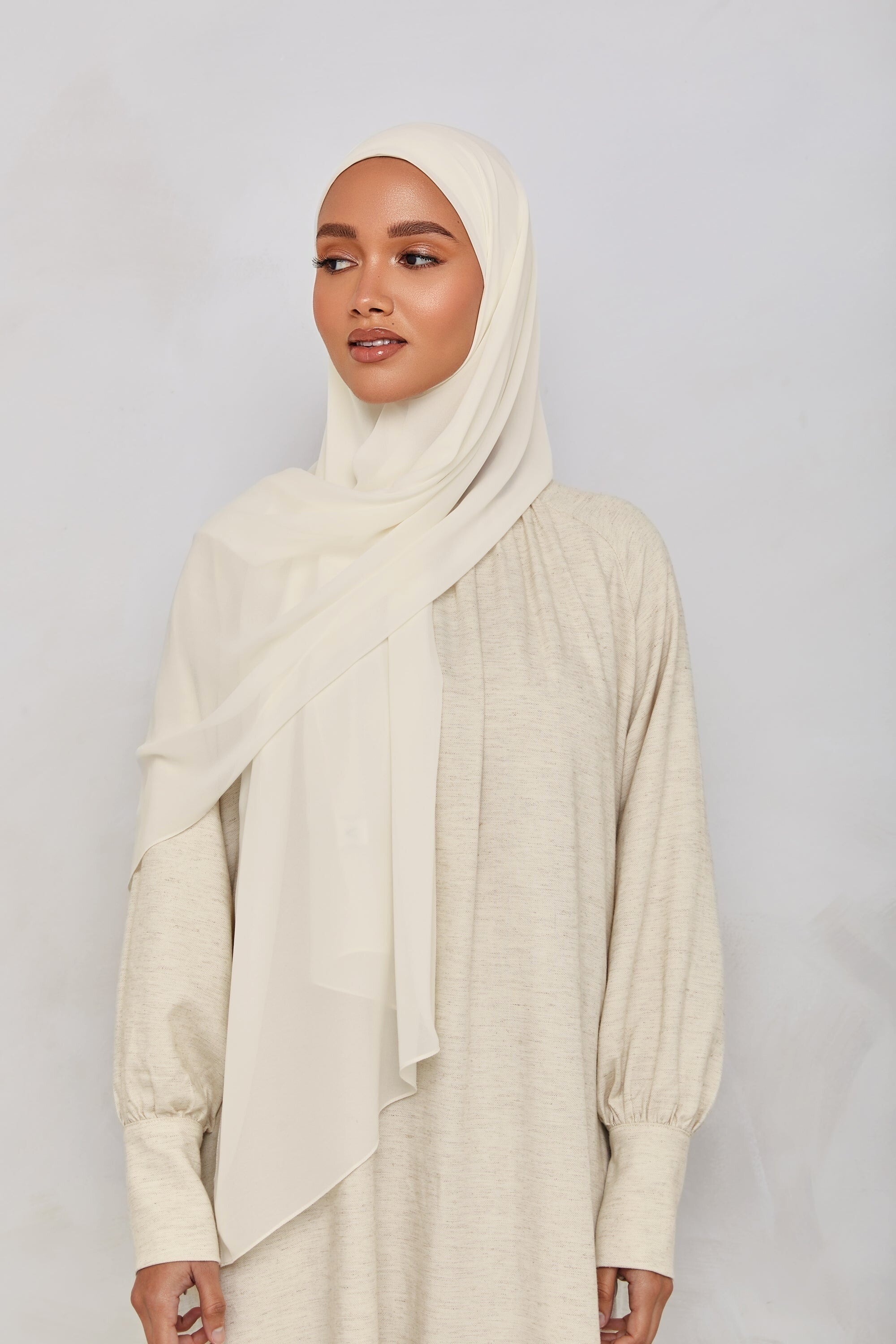 Chiffon LITE Hijab - Off White Hijabs Veiled