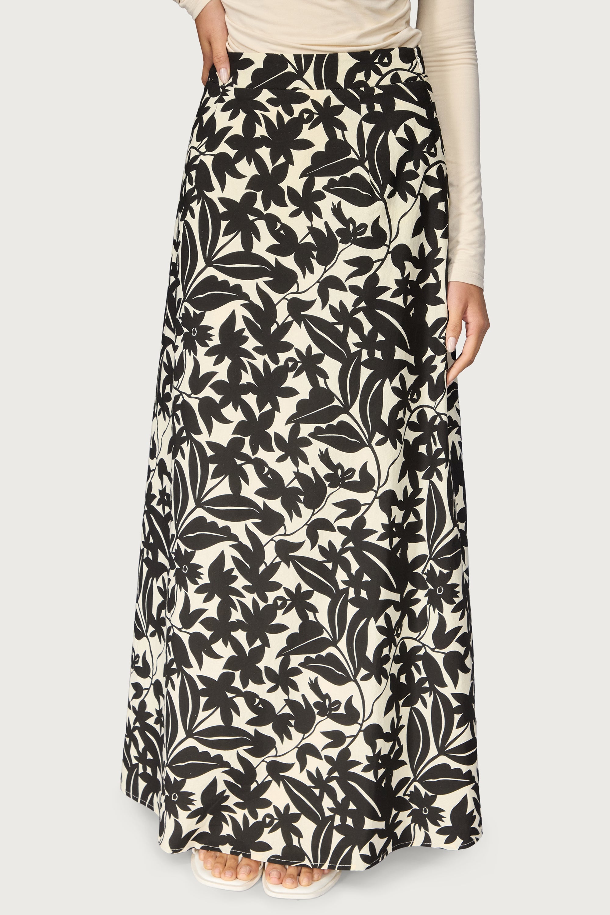 Cotton Printed Maxi Skirt - Black Floral Dresses Veiled