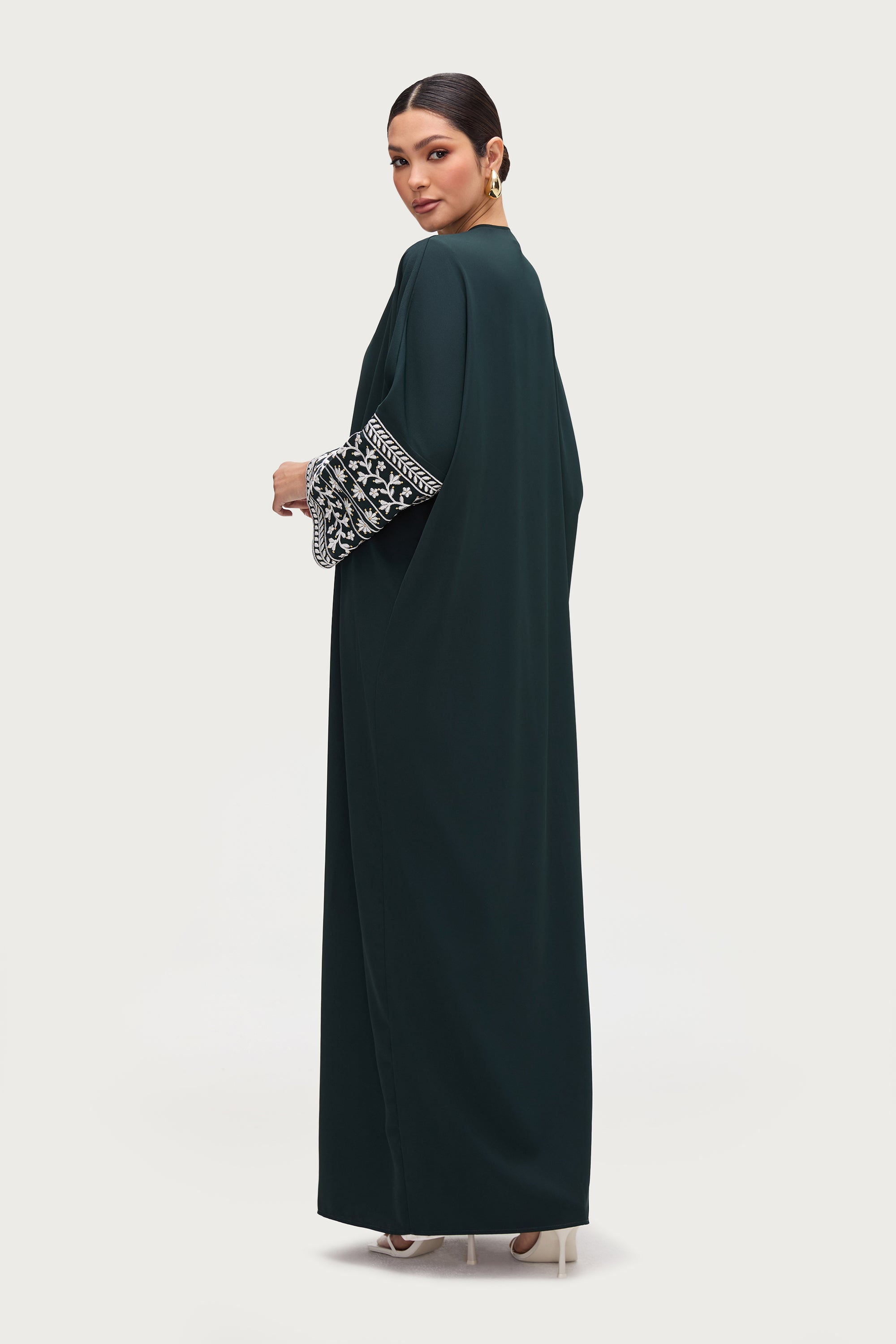 Dalal Embroidered Open Abaya - Emerald Abayas Veiled