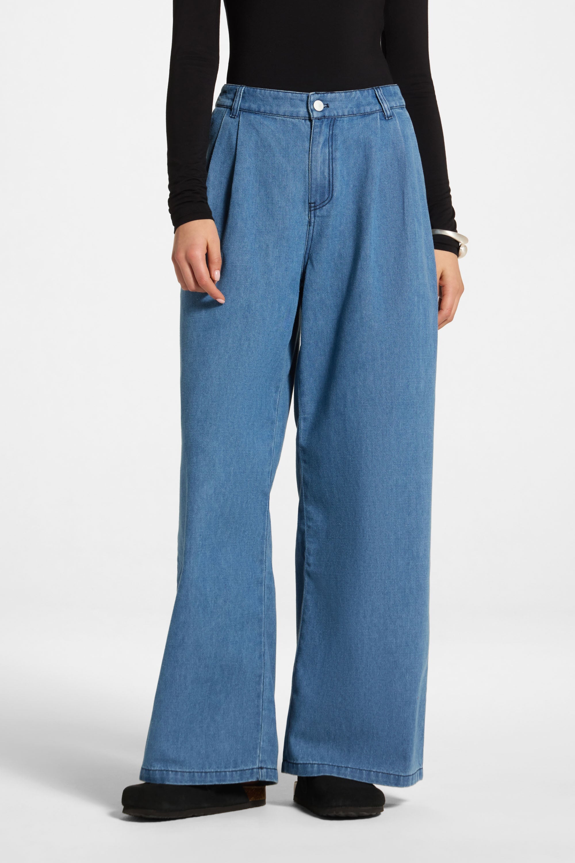 Denim Twin Pleat Pants - Mid Wash Abayas Veiled