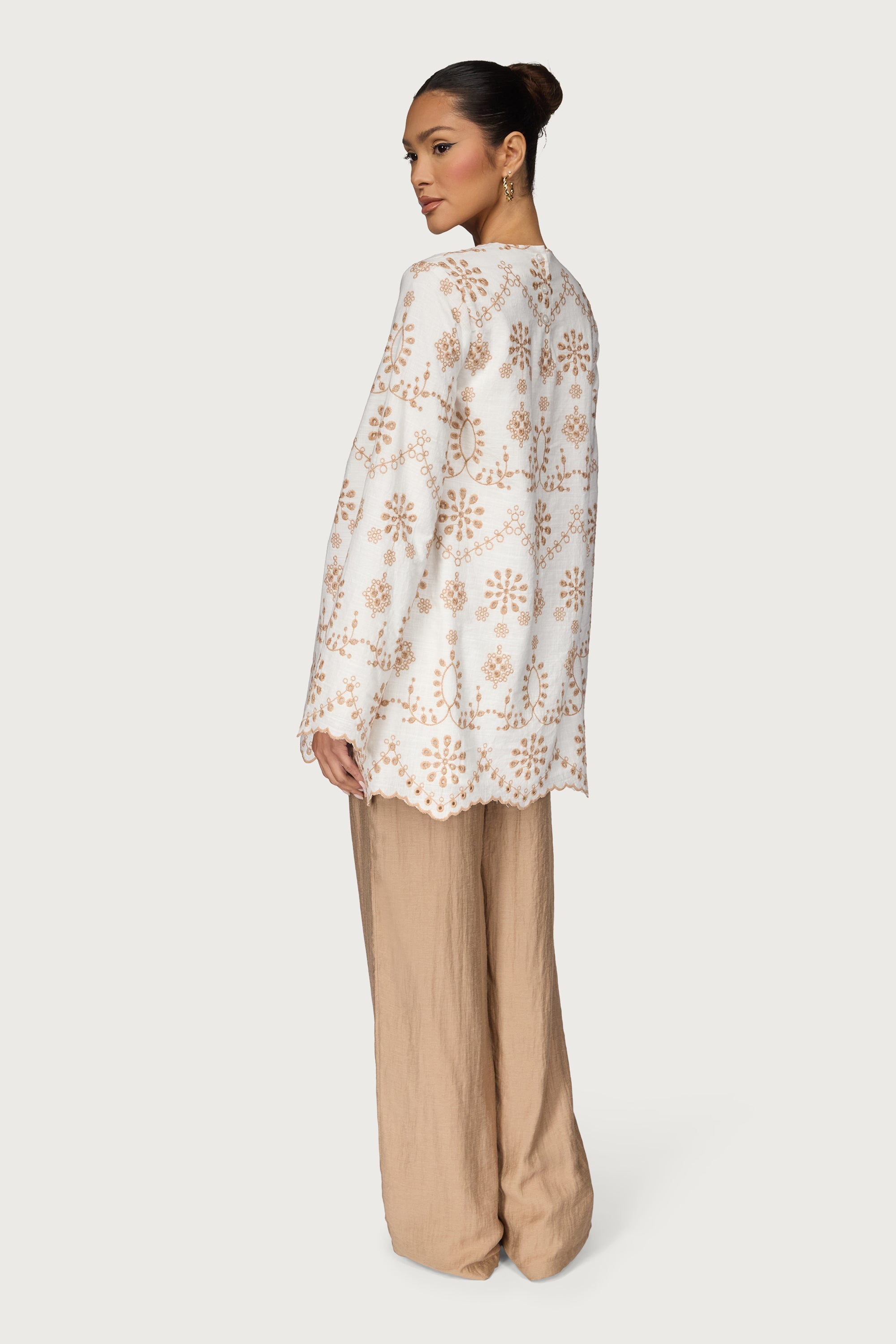 Embroidered Cotton Eyelet Tunic Top - White Dresses Veiled