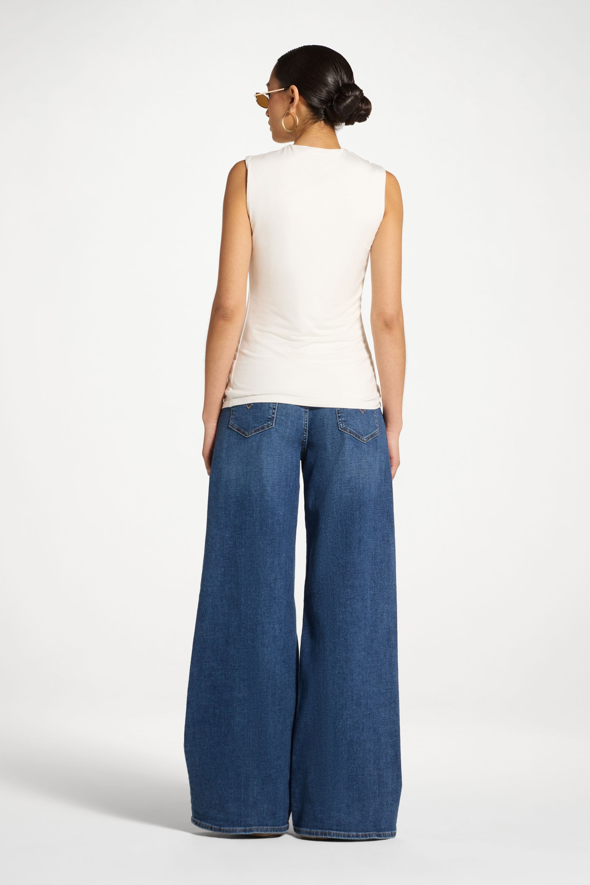 Essential Bamboo Tank Top - Ivory Abayas Veiled