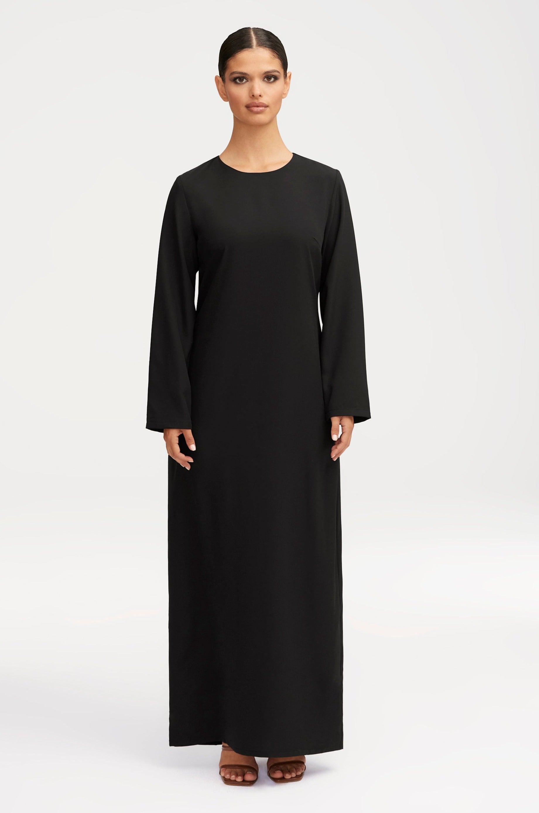 Essential Basic Maxi Dress - Black Clothing saigonodysseyhotel 