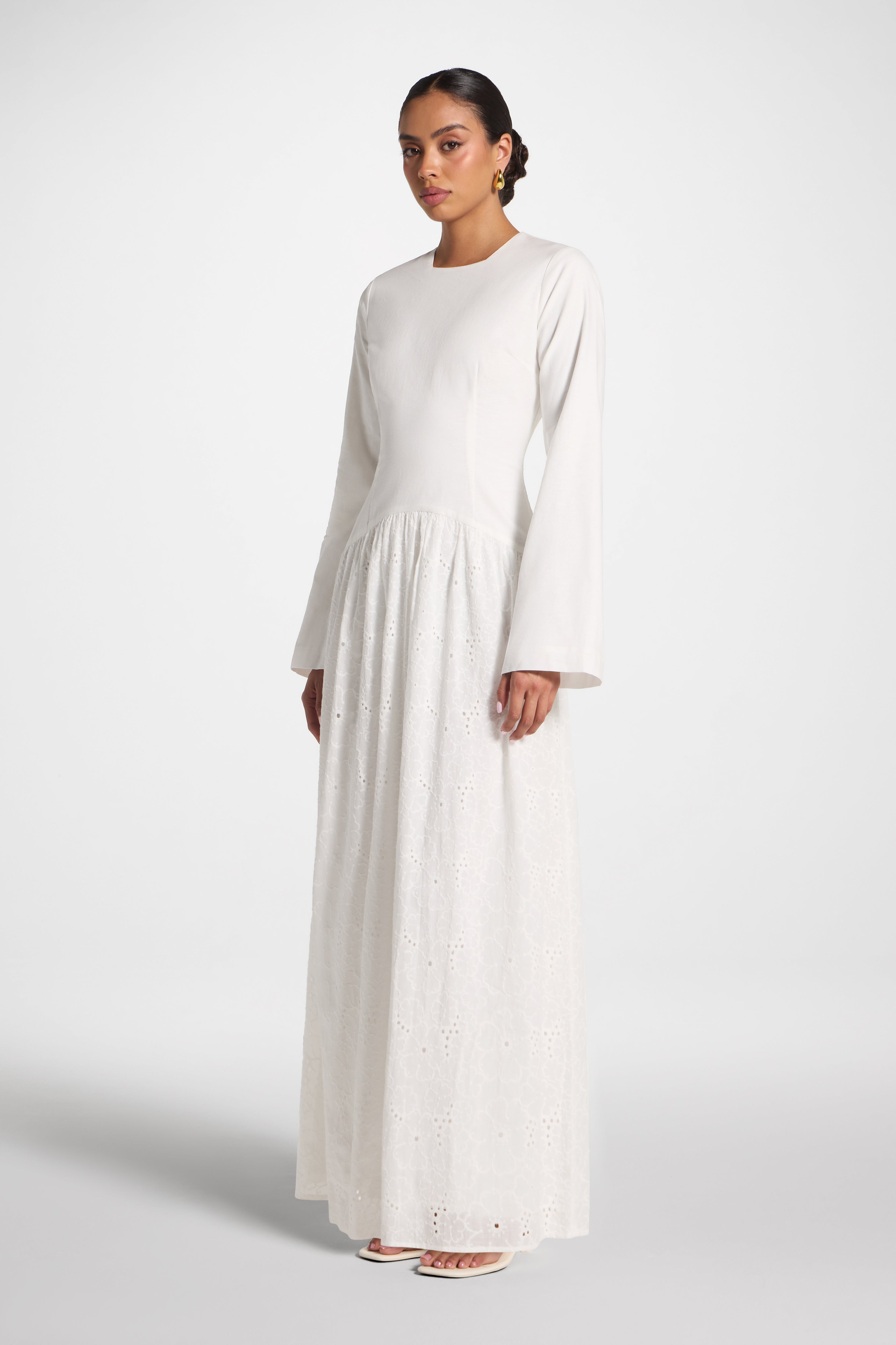 Eyelet Lace Up Maxi Dress - White Abayas Veiled