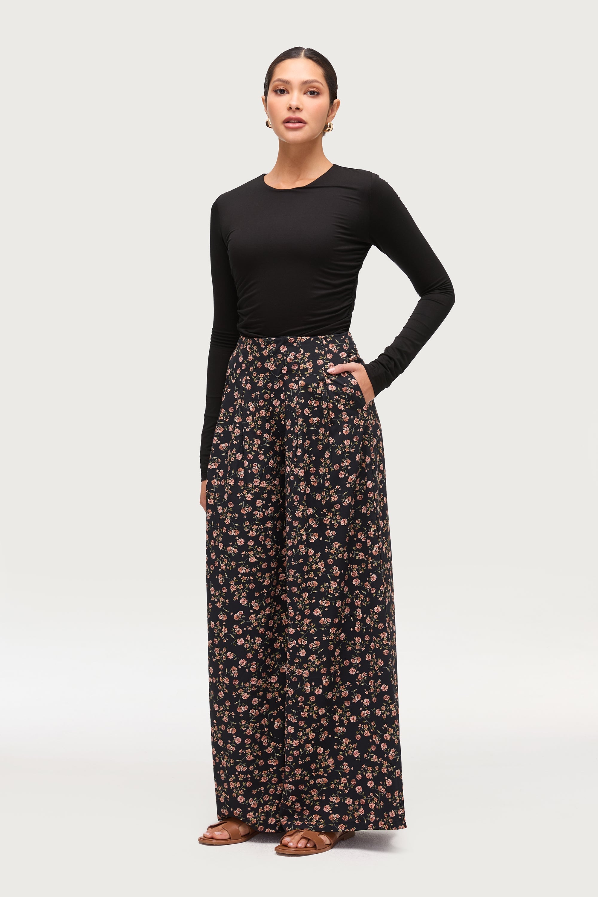 Front Pleat Palazzo Wide Leg Pants - Black Dresses Veiled