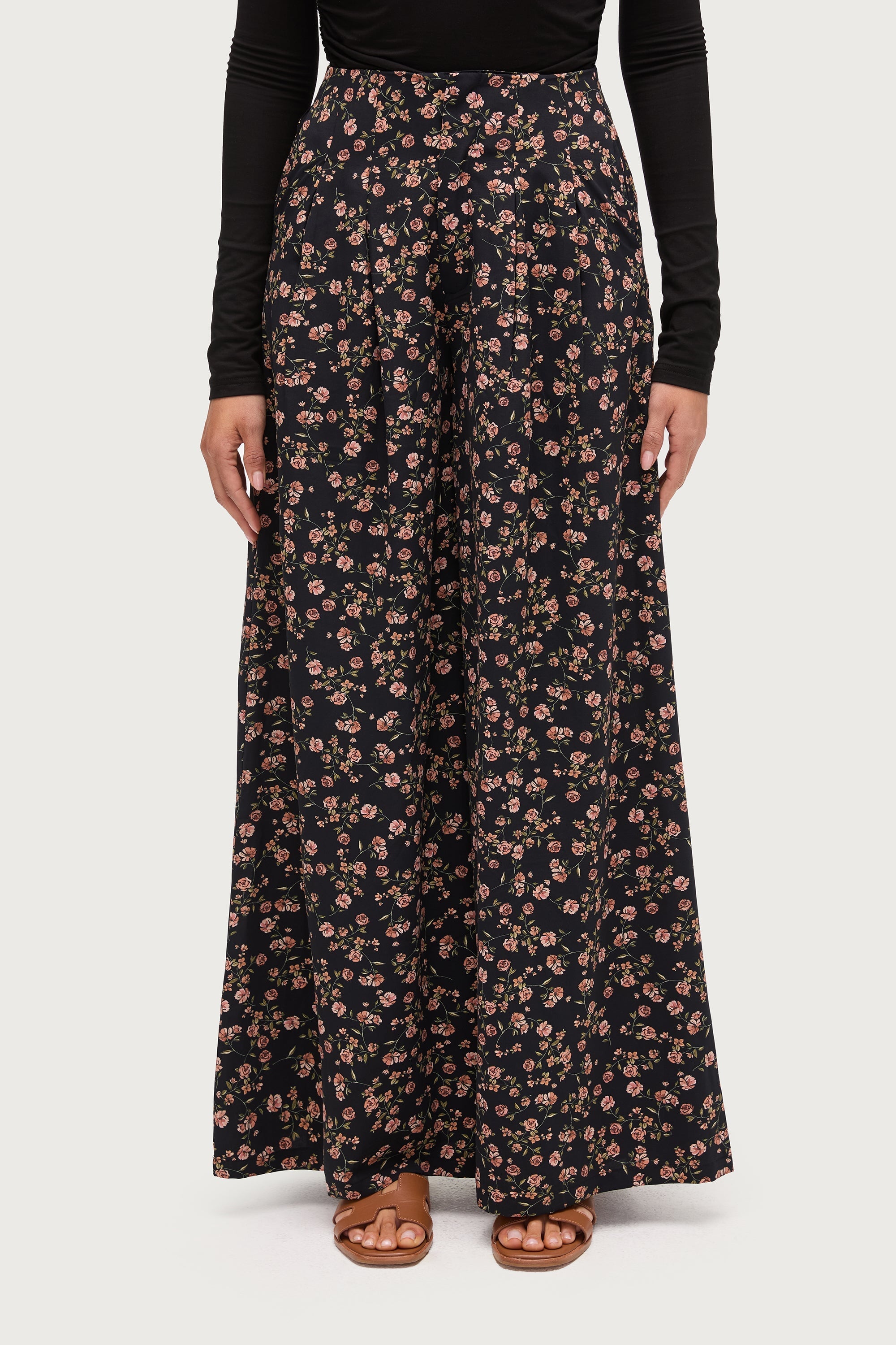 Front Pleat Palazzo Wide Leg Pants - Black Dresses Veiled