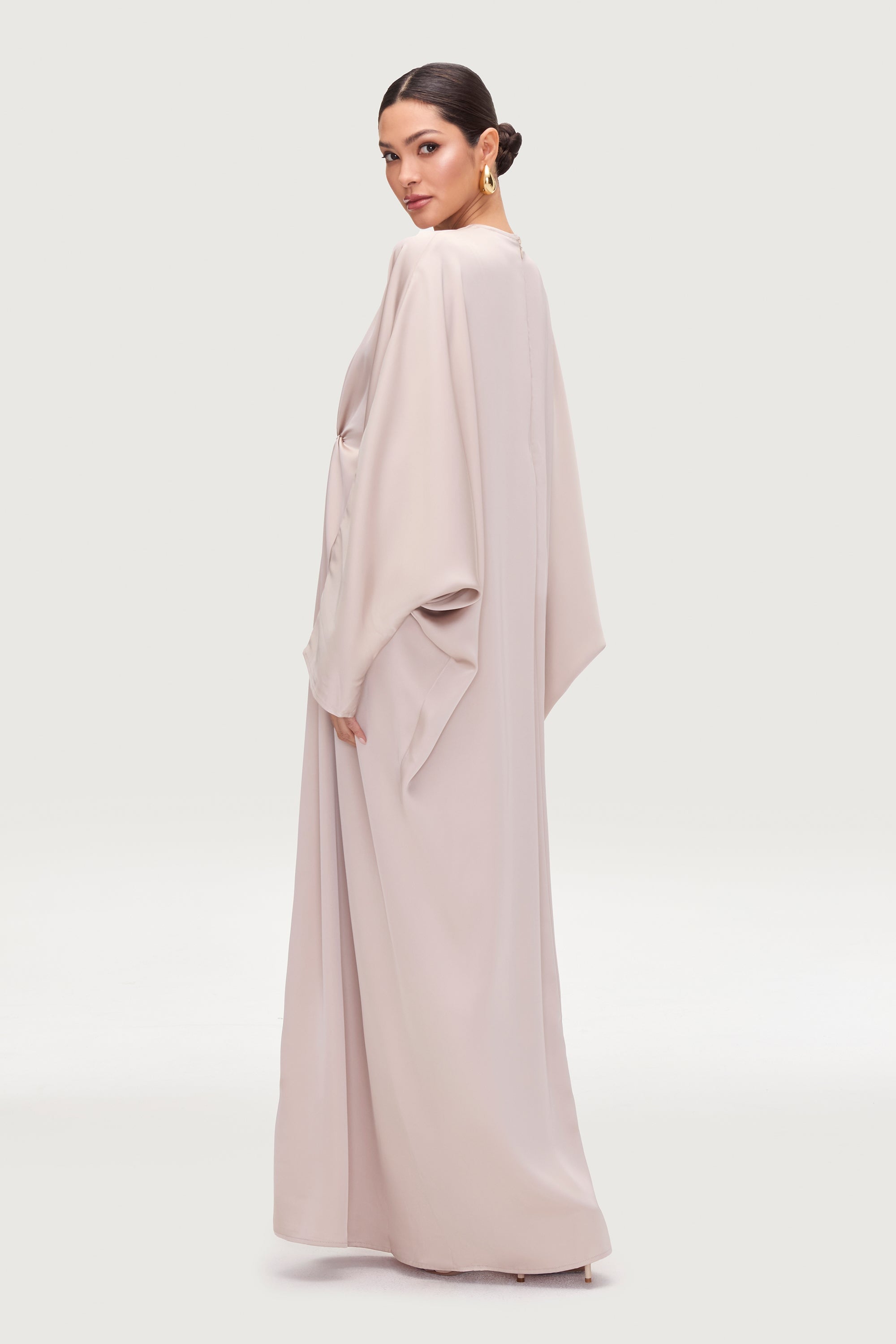 Habeeba Pleated Batwing Maxi Dress - Cloud Dresses Veiled
