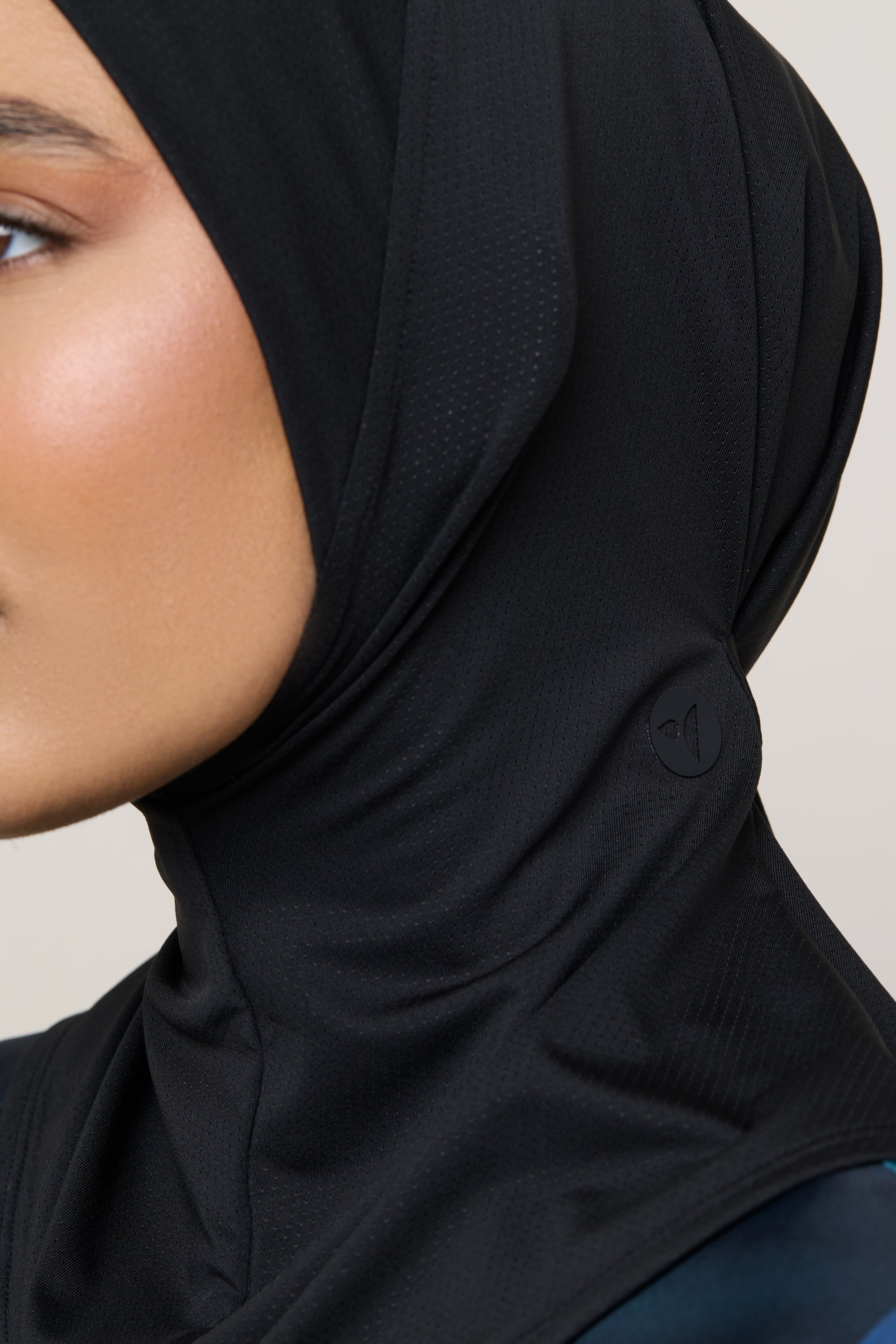 Instant Tie Back Mesh Hijab - Black Swim Veiled