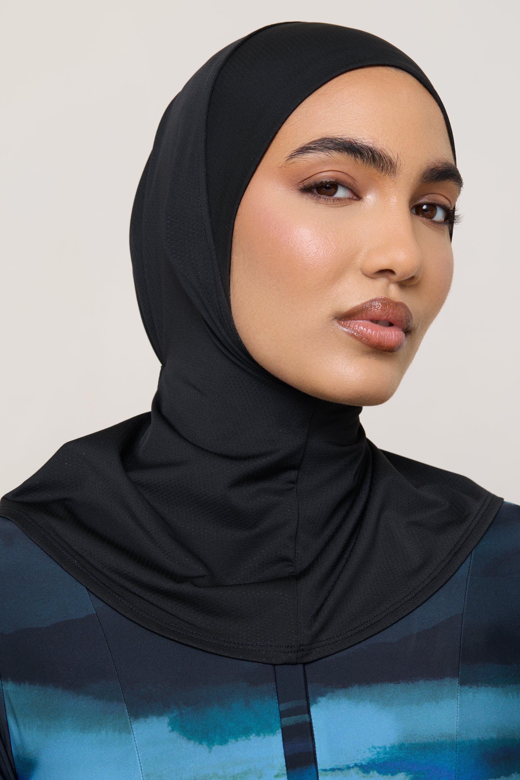 Instant Tie Back Mesh Hijab - Black Swim Veiled