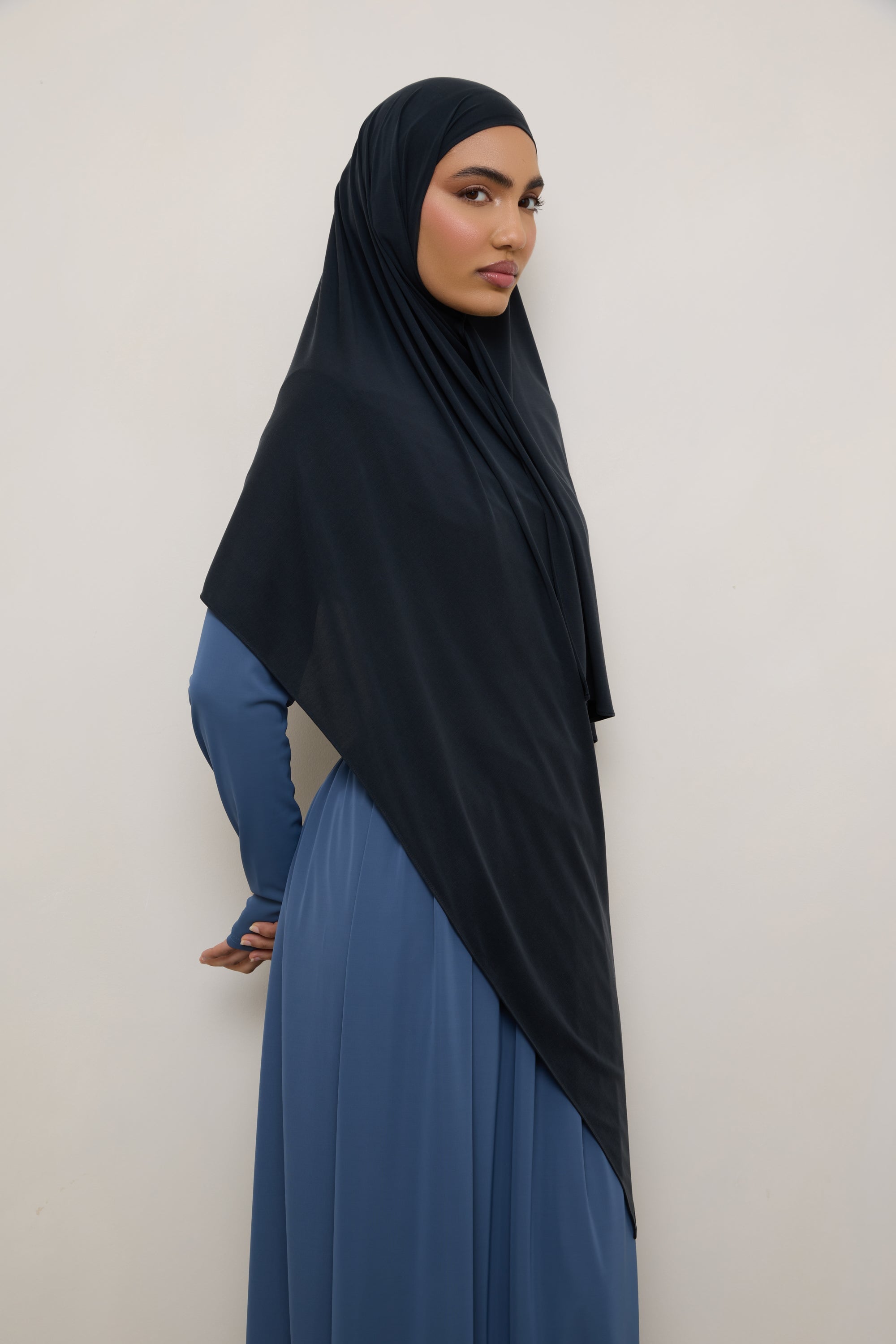 Jersey Hijab - Soft Black Hijabs Veiled