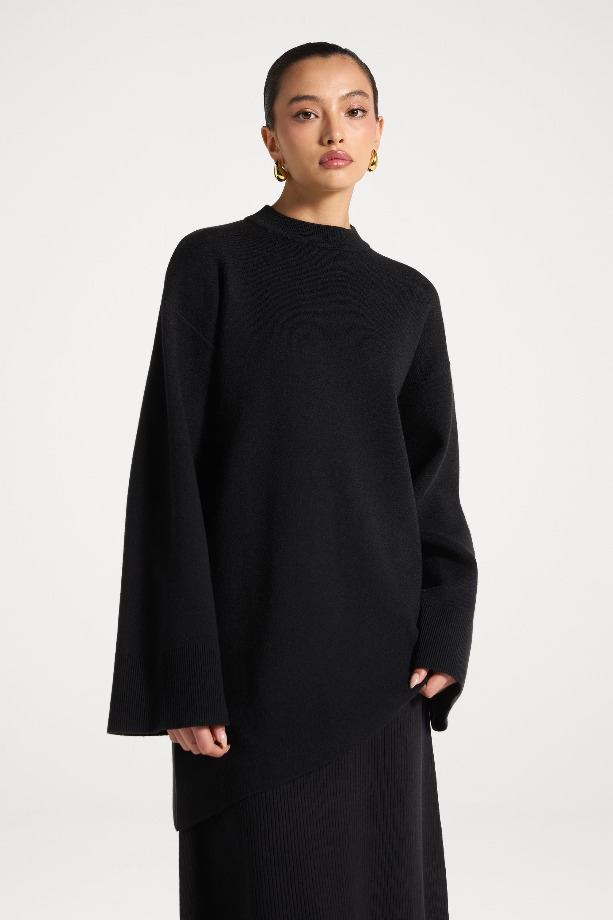 Kehlani Asymmetric Knit Top - Black Abayas Veiled