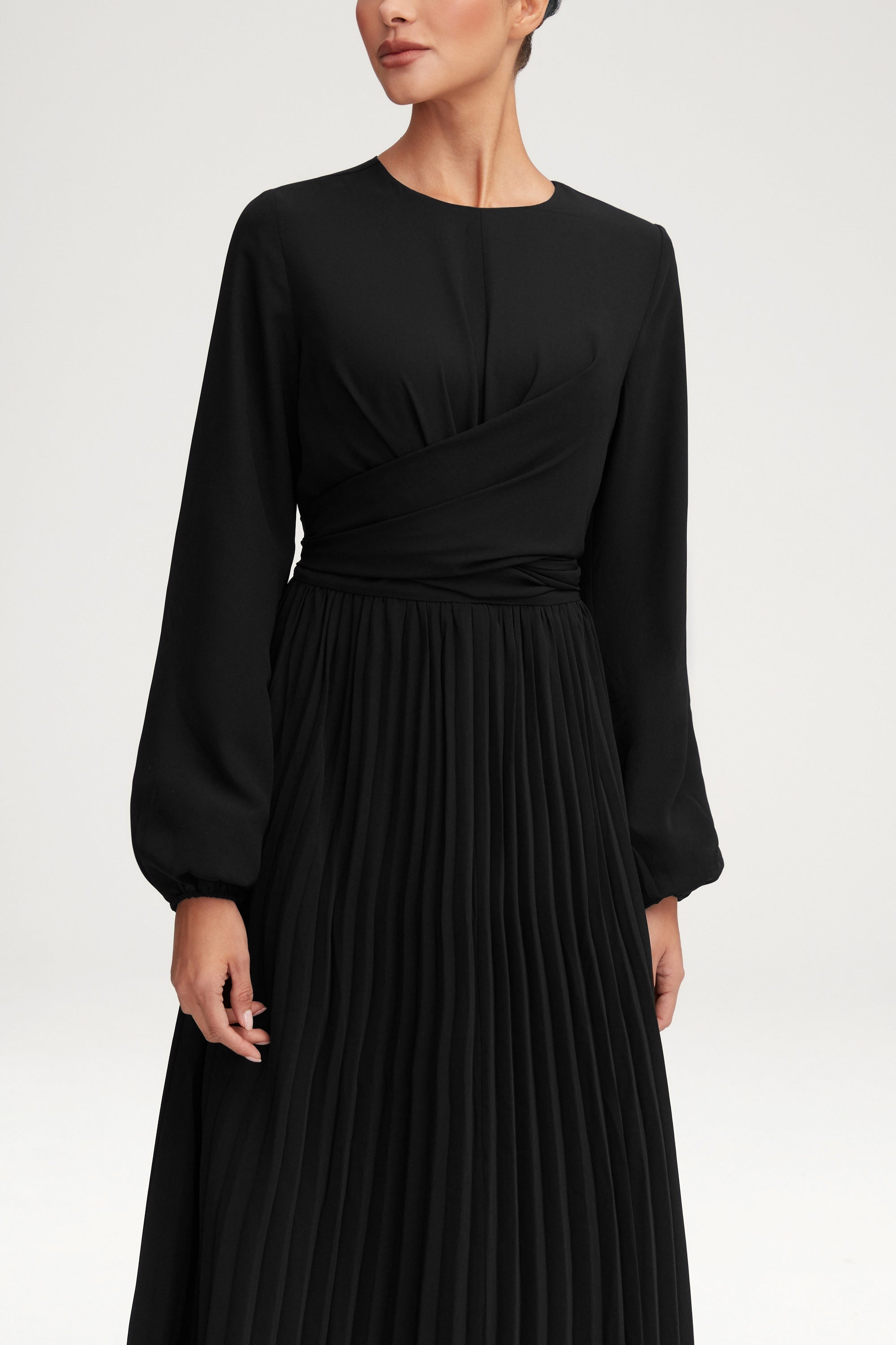 Layana Pleated Wrap Waist Maxi Dress - Black Clothing saigonodysseyhotel 