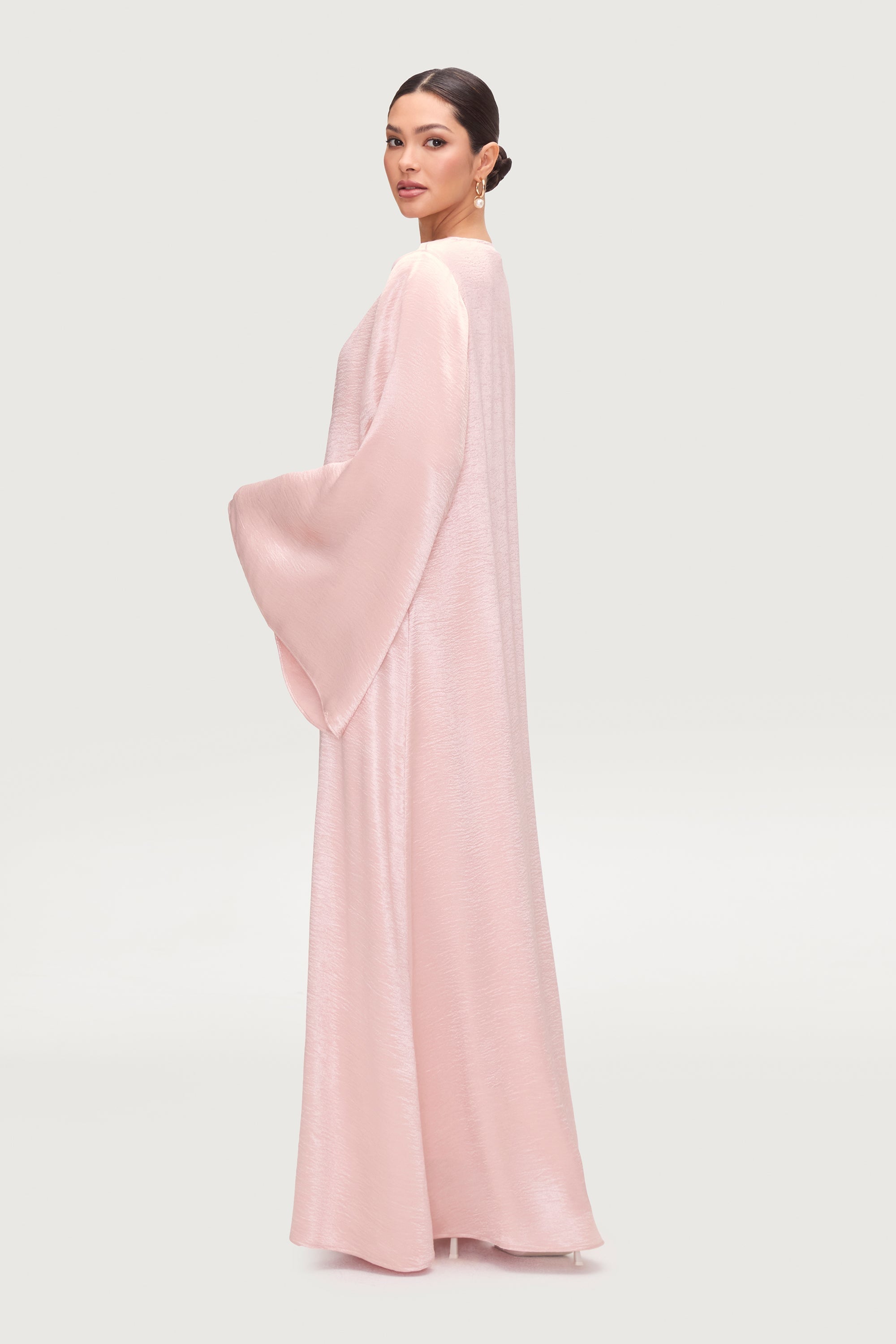Liana Flare Sleeve Open Abaya - Pink Pearl Abayas Veiled