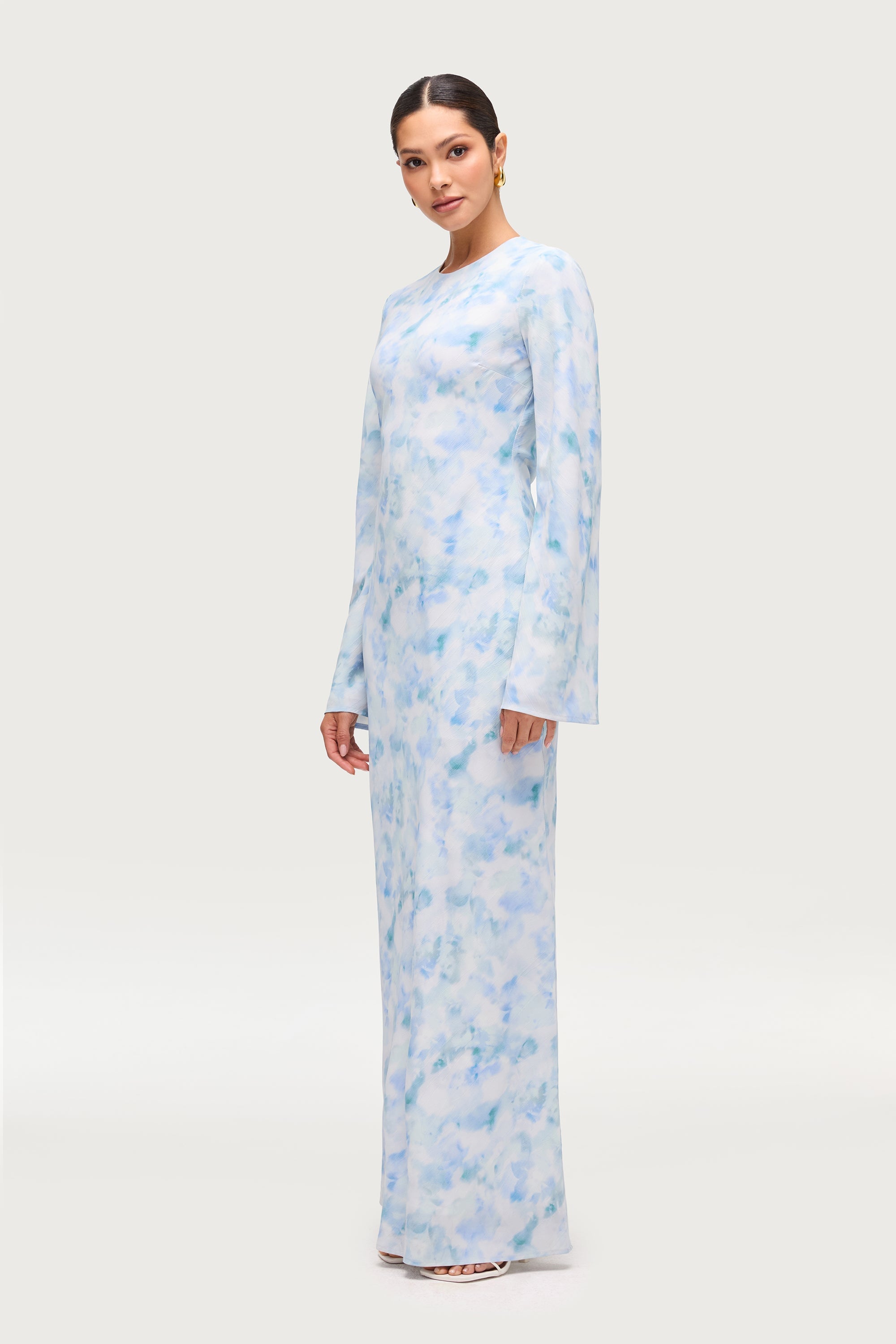 Lujain Printed Maxi Dress - Blue Watercolor Dresses Veiled