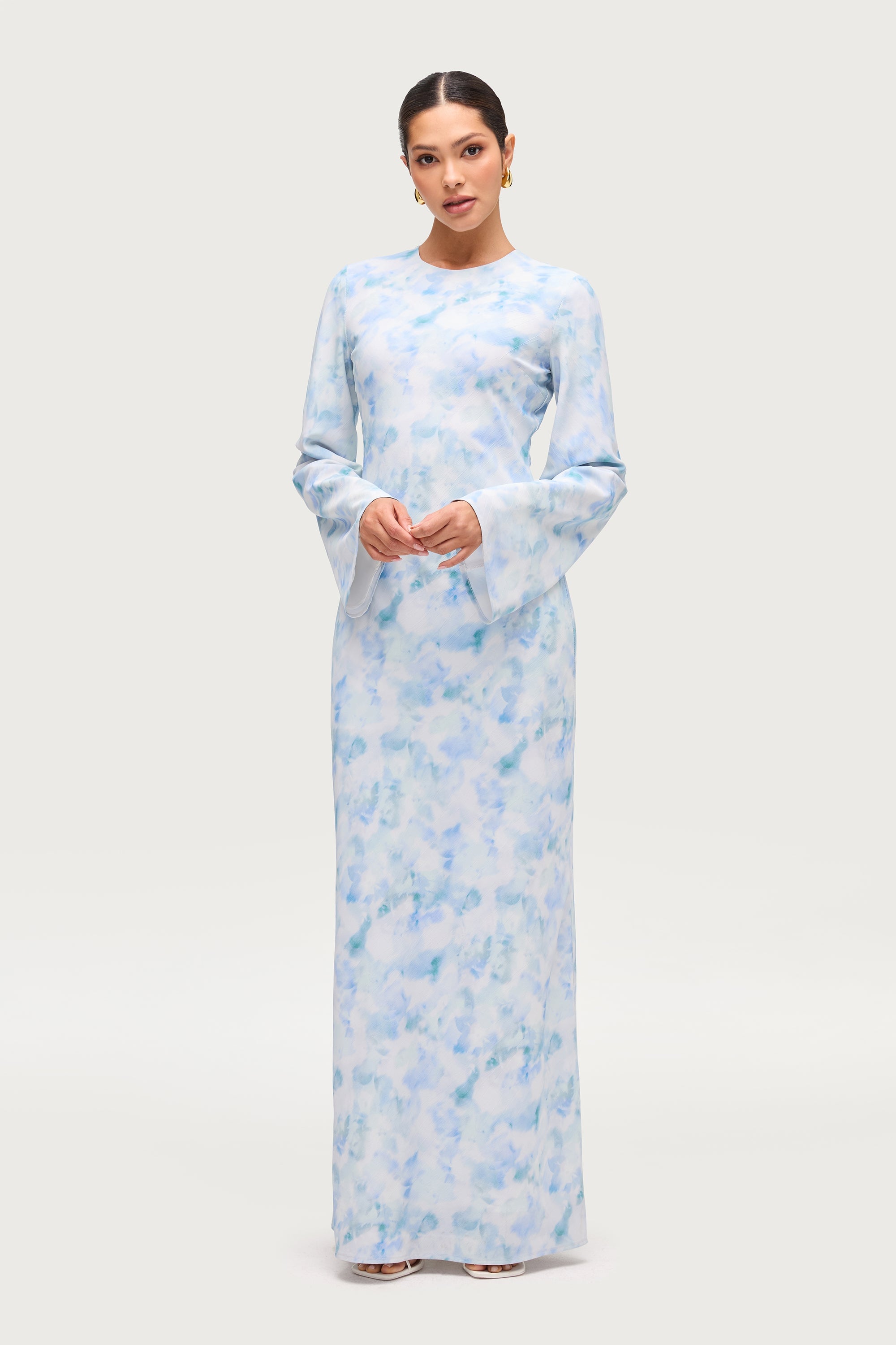 Lujain Printed Maxi Dress - Blue Watercolor Dresses Veiled