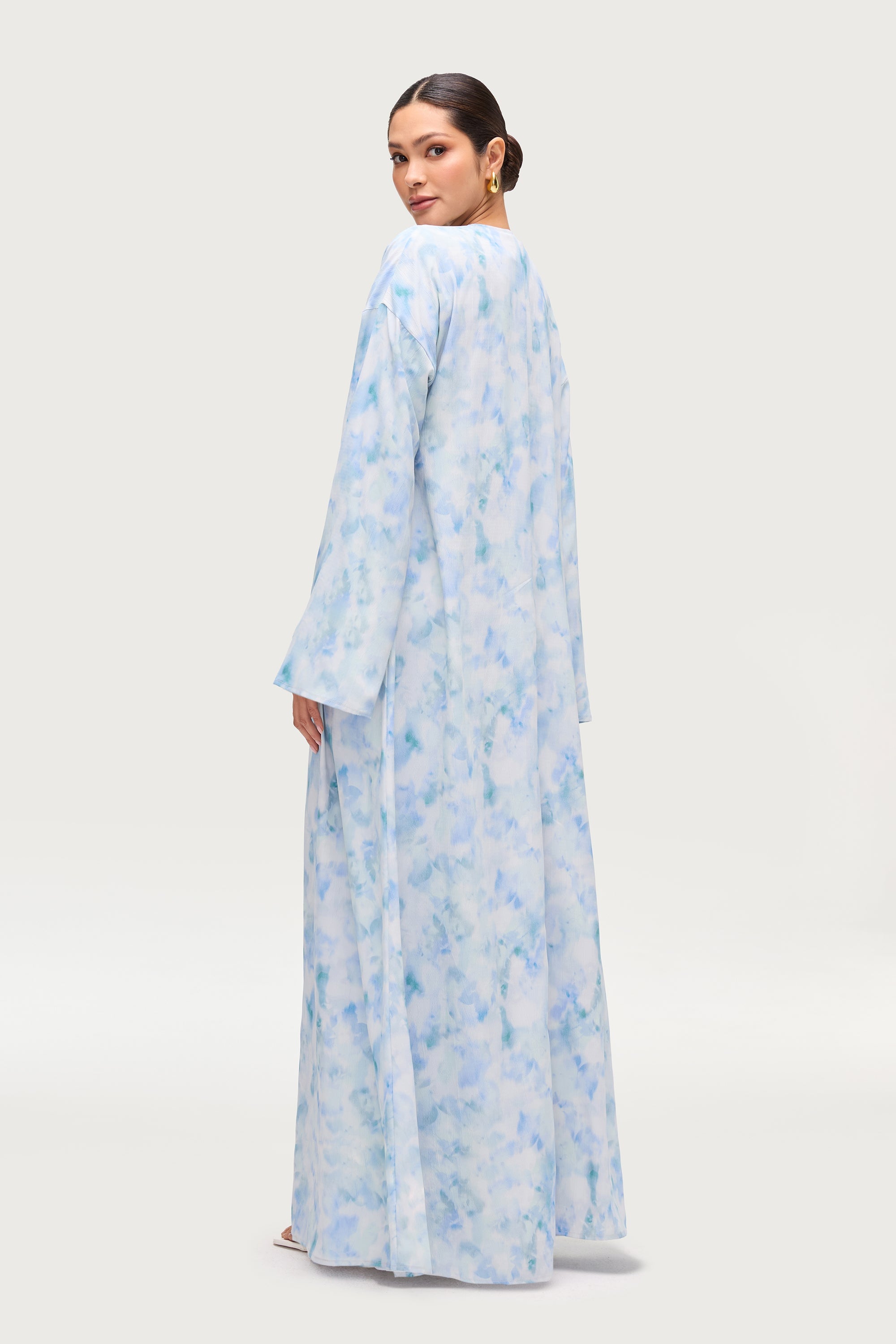 Lujain Printed Open Abaya - Blue Watercolor Dresses Veiled