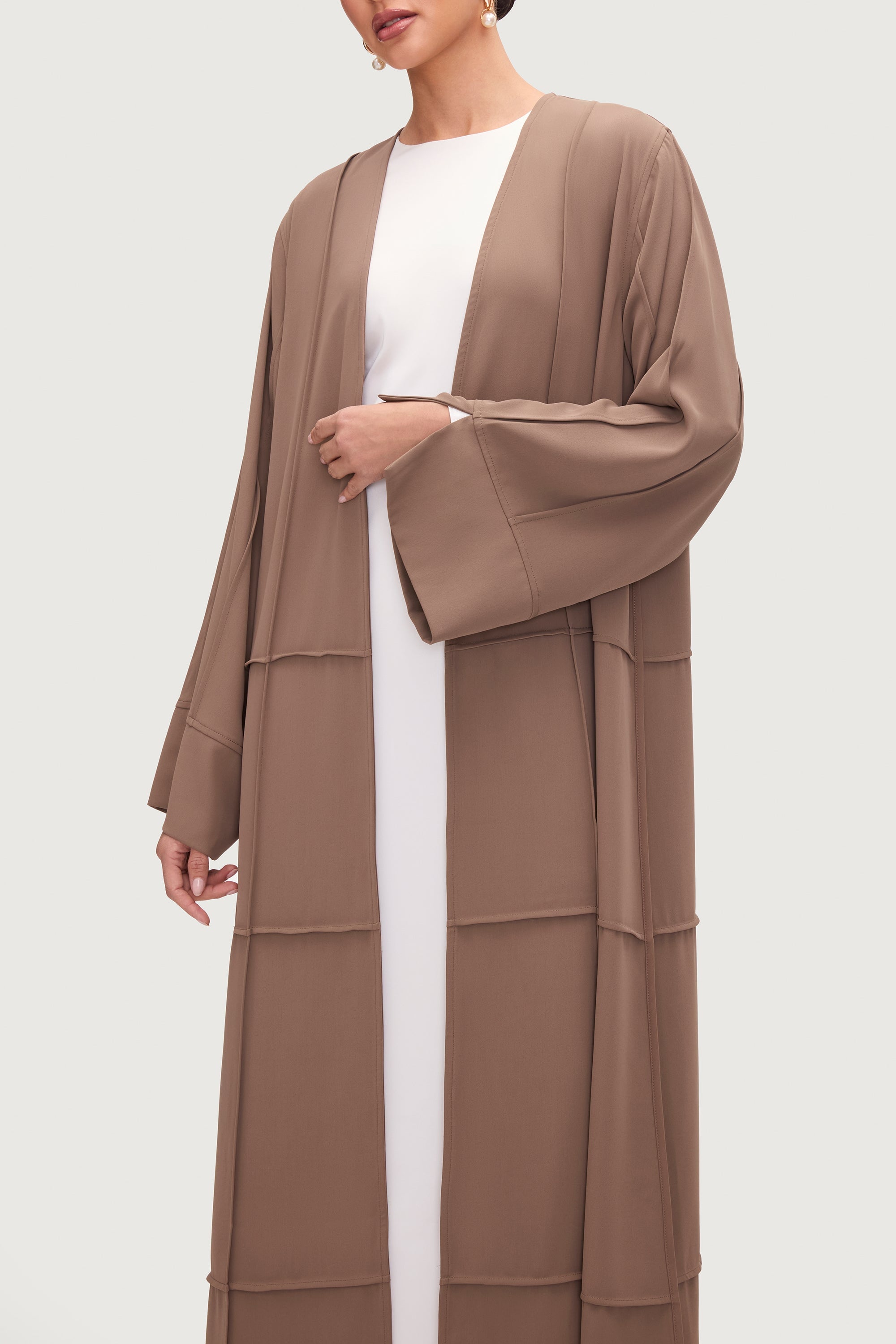 Lylah Everyday Open Abaya - Truffle Abayas Veiled