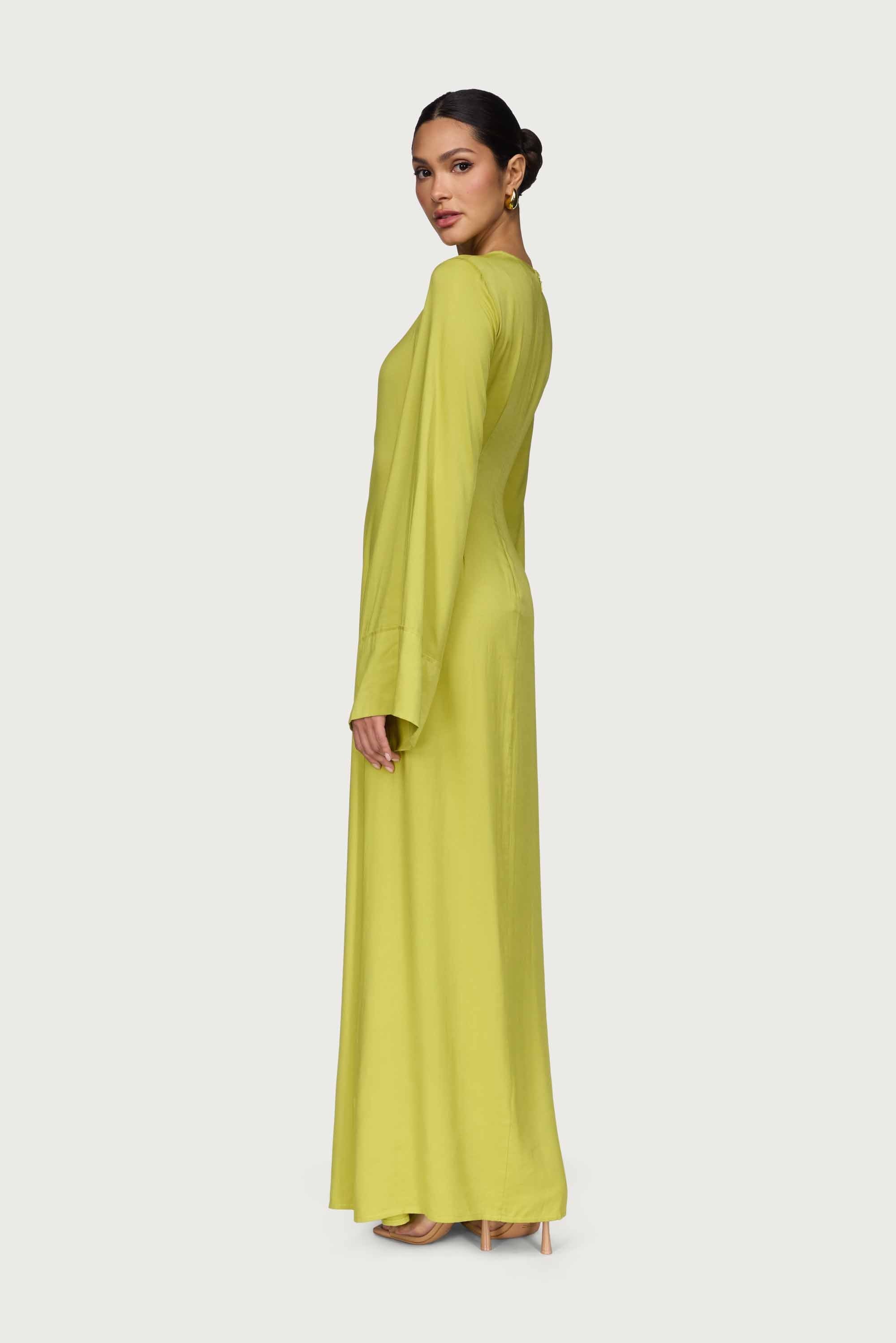 Mais Asymmetric Maxi Dress - Pear Dresses Veiled