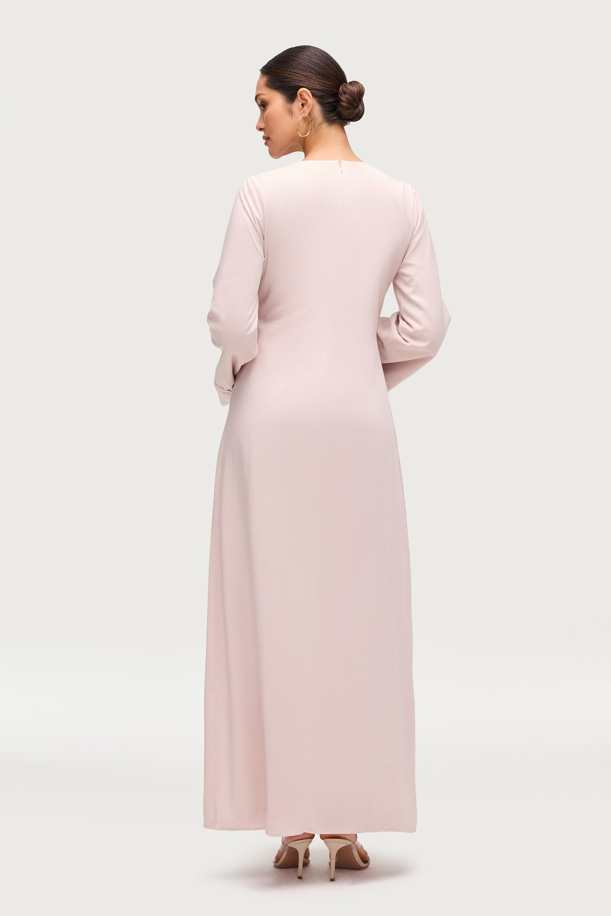 Mais Asymmetric Maxi Dress - Soft Pink Dresses Veiled