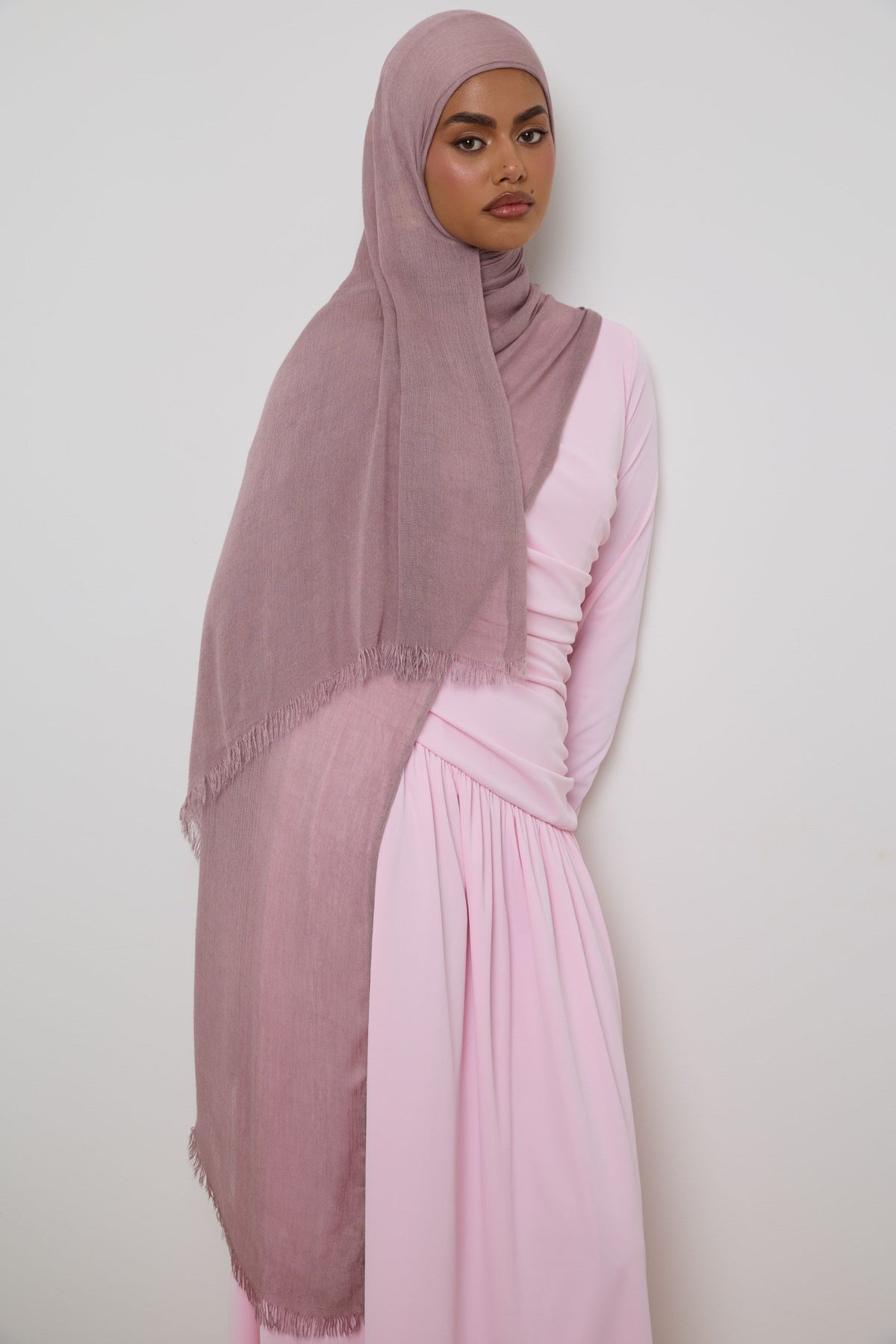Modal Crinkle Fringe Hijab - Dusty Mauve Hijabs Veiled