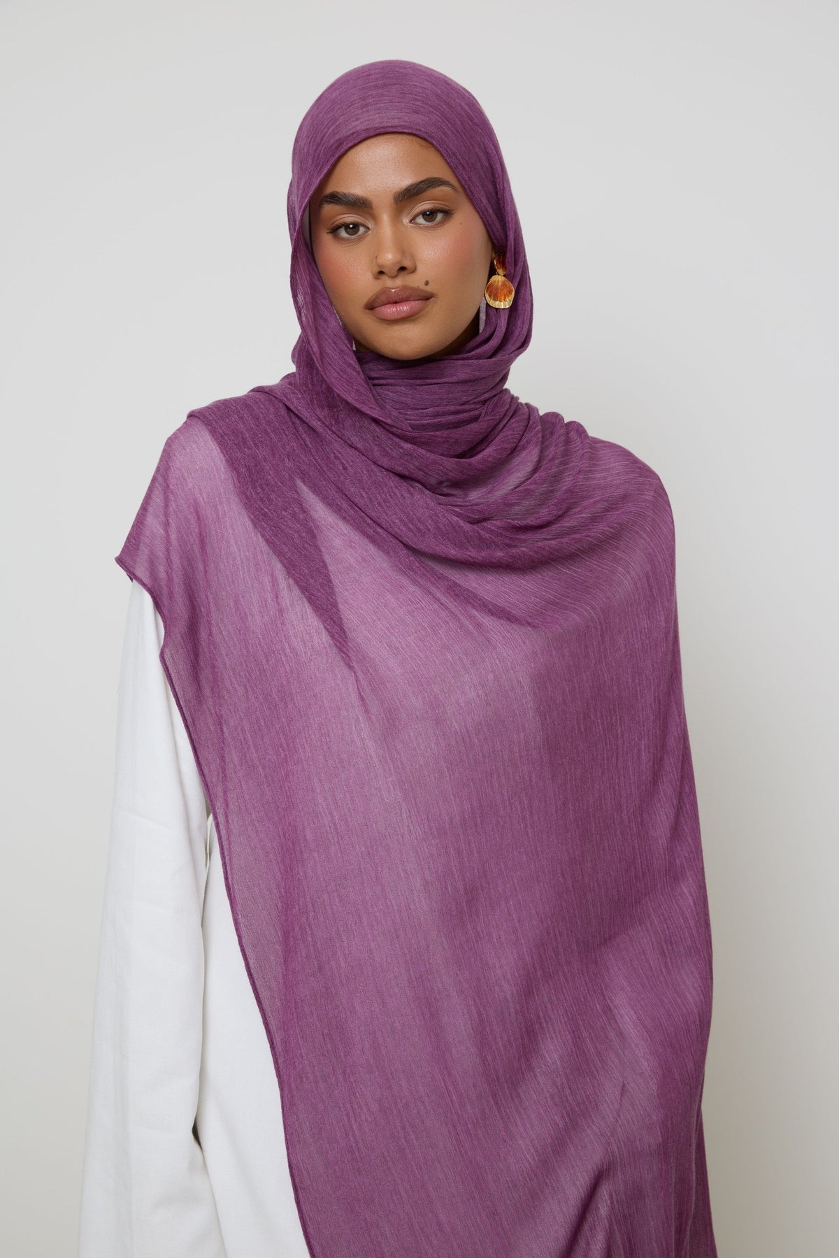 Modal Crinkle Hijab - Currant Hijabs Veiled