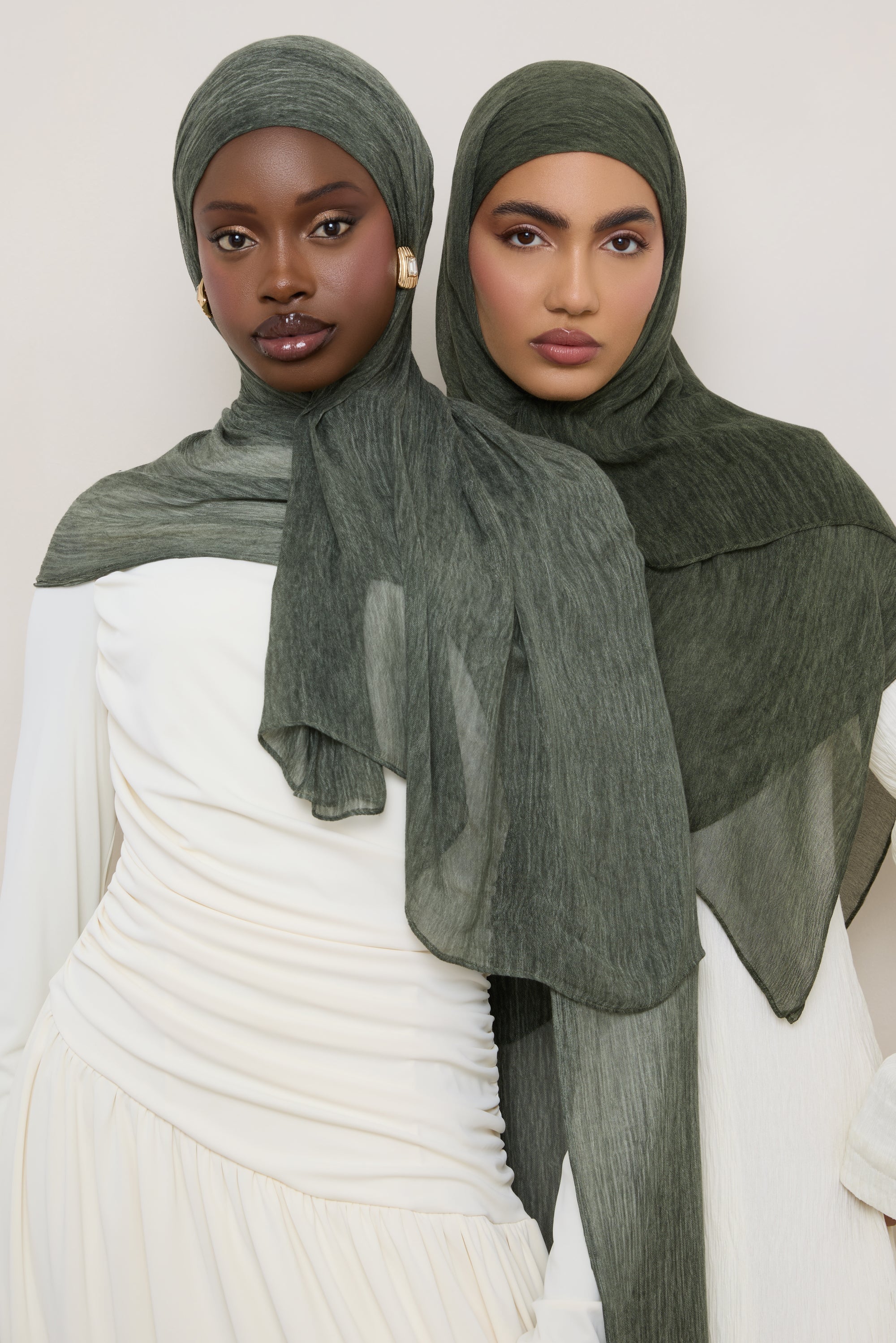 Modal Crinkle Hijab - Dark Forest