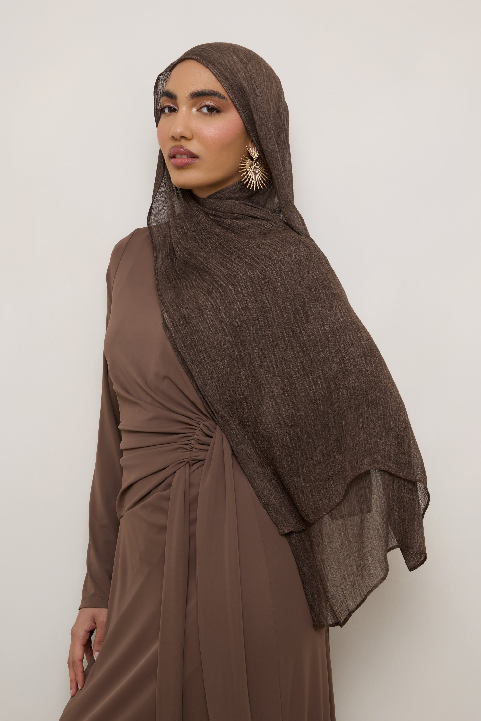 Modal Crinkle Hijab - Dark Truffle Hijabs Veiled