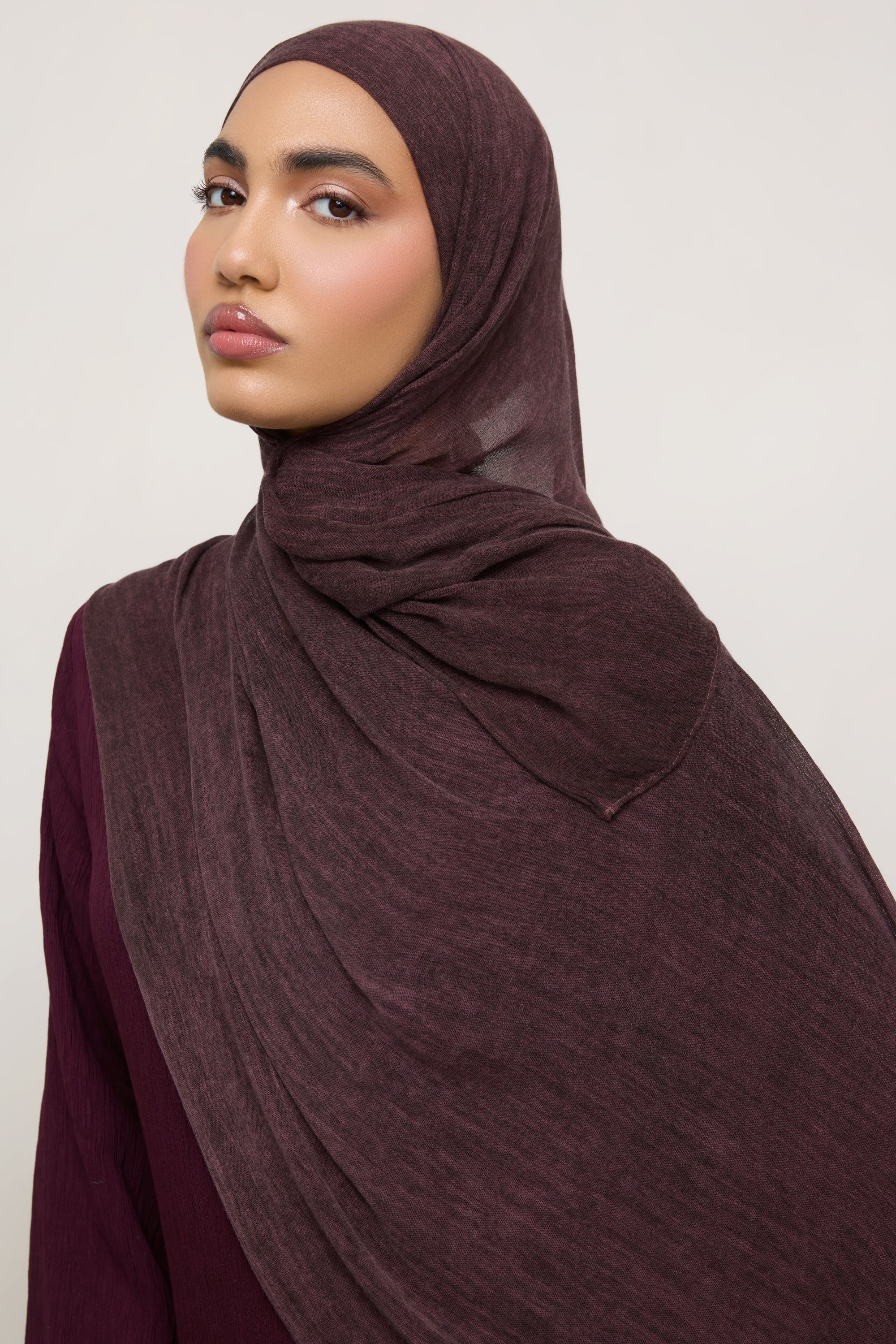 Modal Crinkle Hijab - Grape Hijabs Veiled