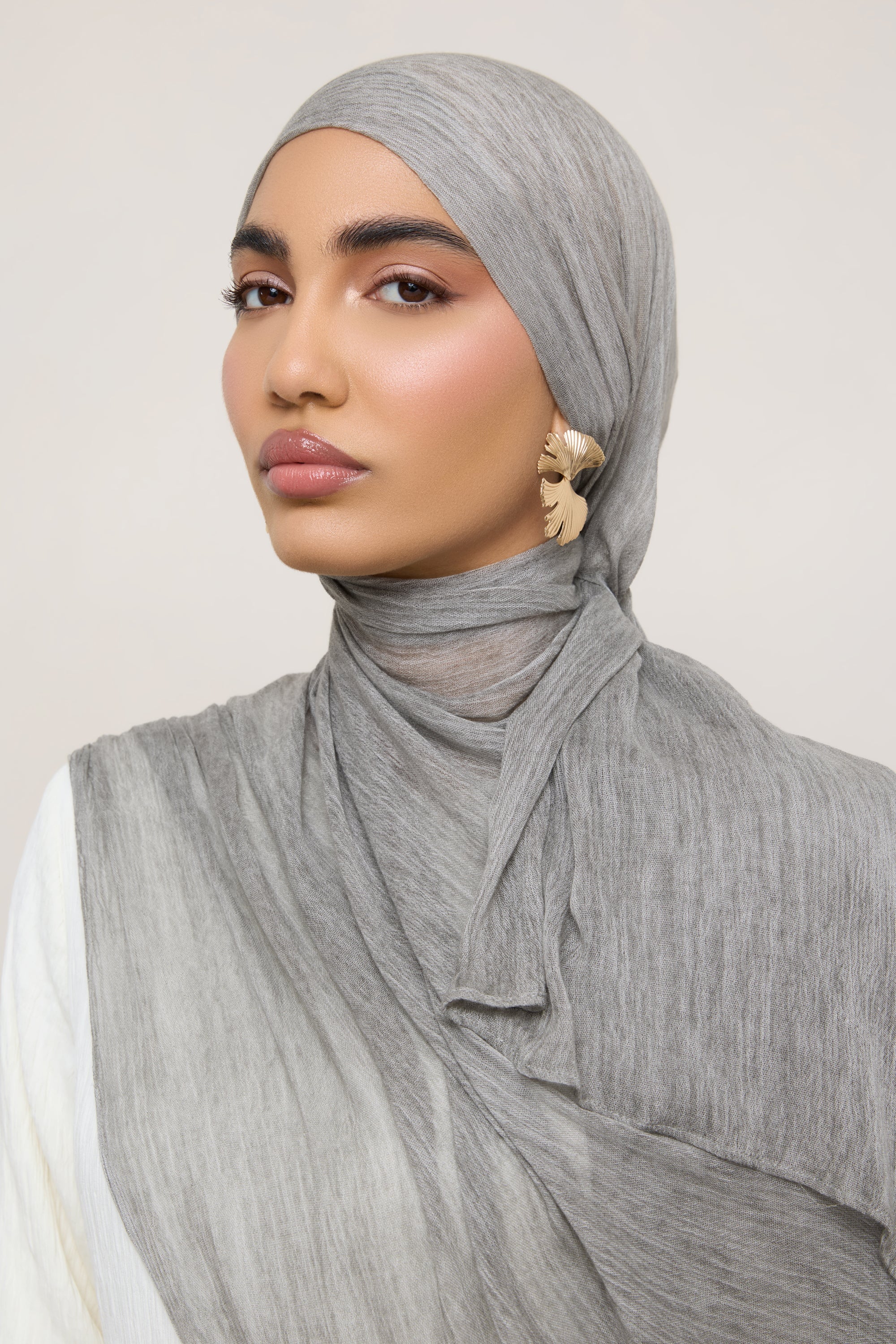 Modal Crinkle Hijab - Grey Hijabs Veiled