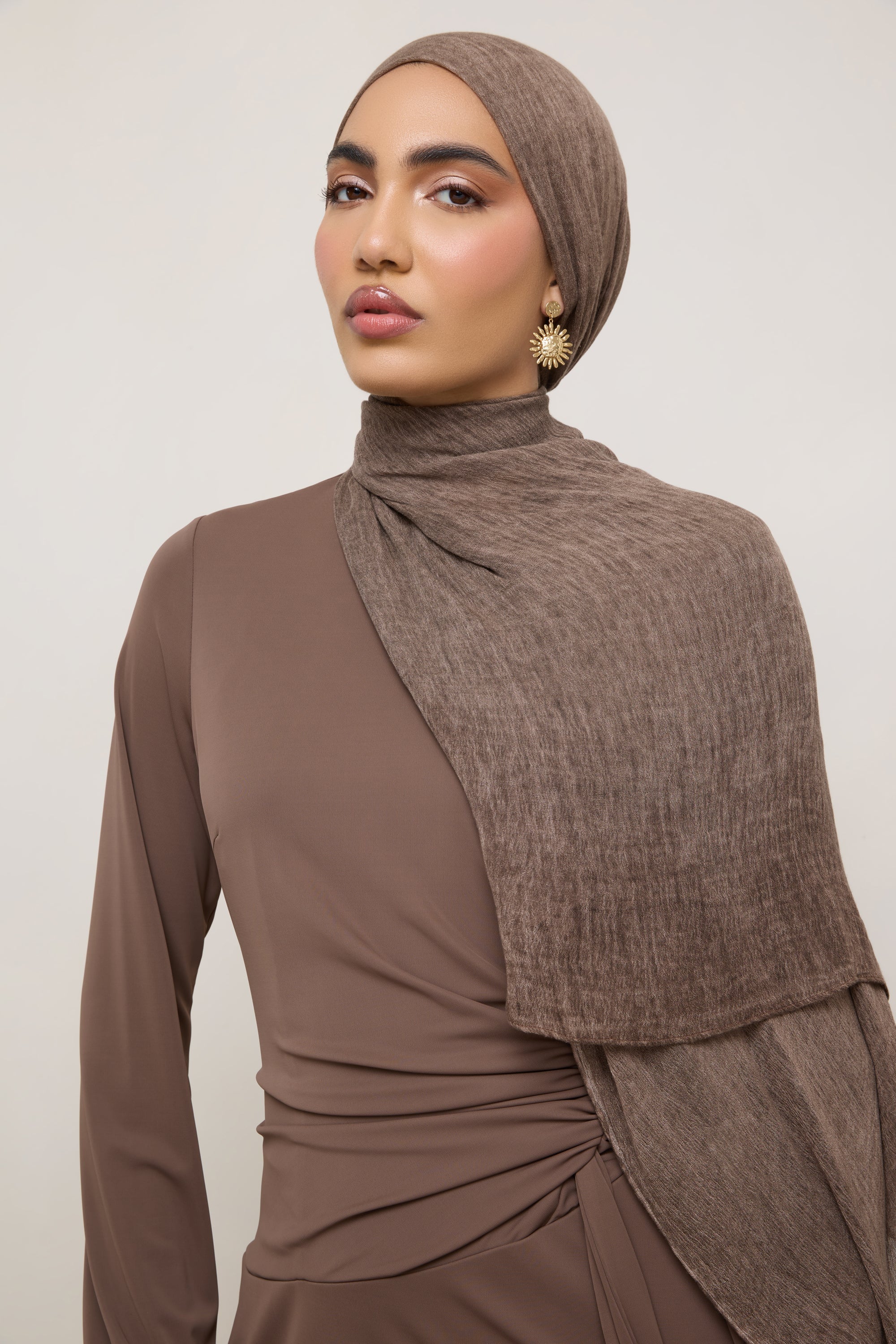 Modal Crinkle Hijab - Hot Cocoa Hijabs Veiled