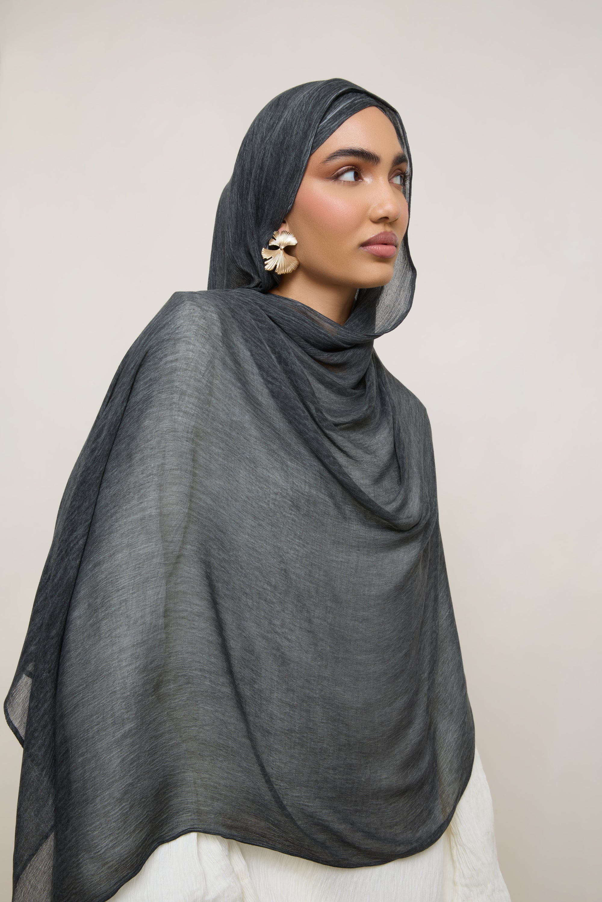 Modal Crinkle Hijab - Jet Hijabs Veiled