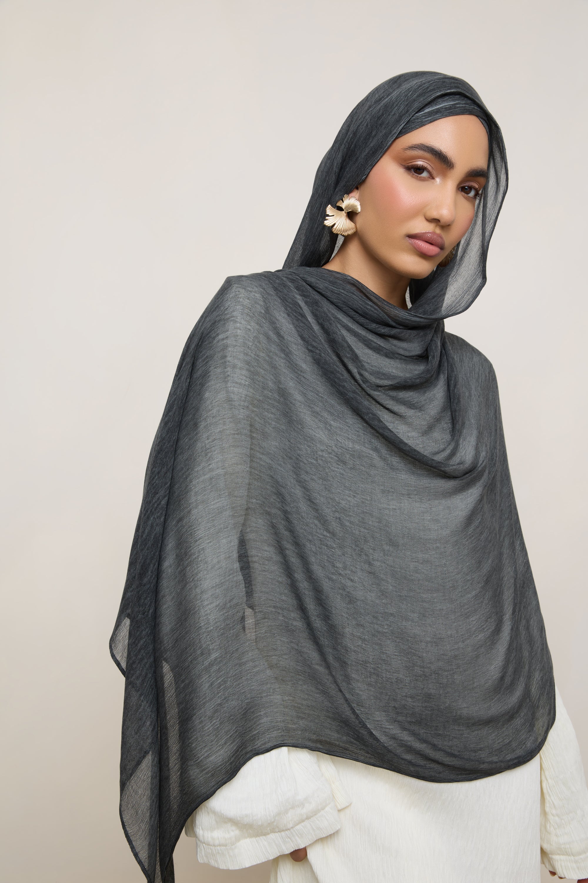 Modal Crinkle Hijab - Jet Hijabs Veiled