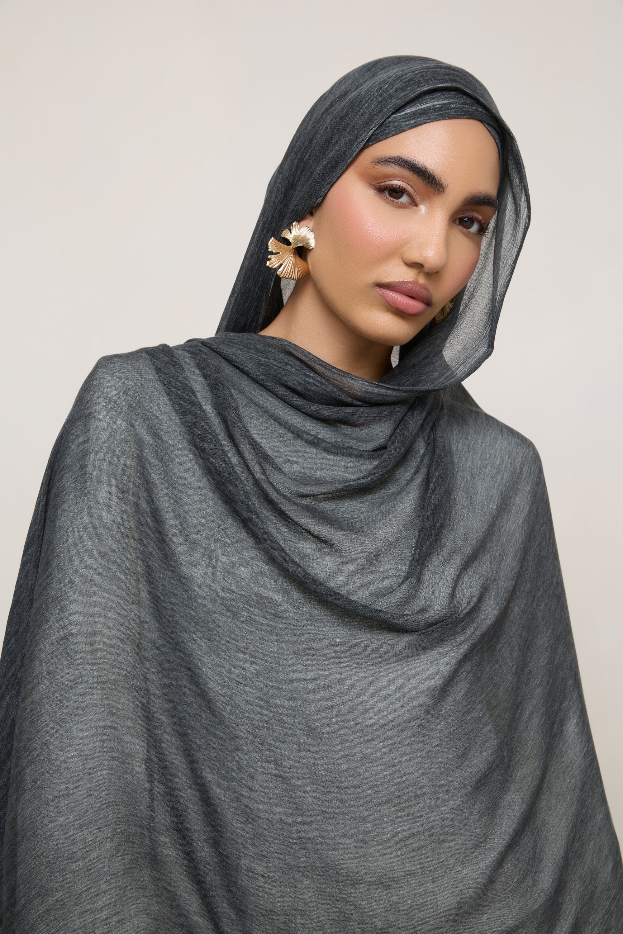 Modal Crinkle Hijab - Jet Hijabs Veiled